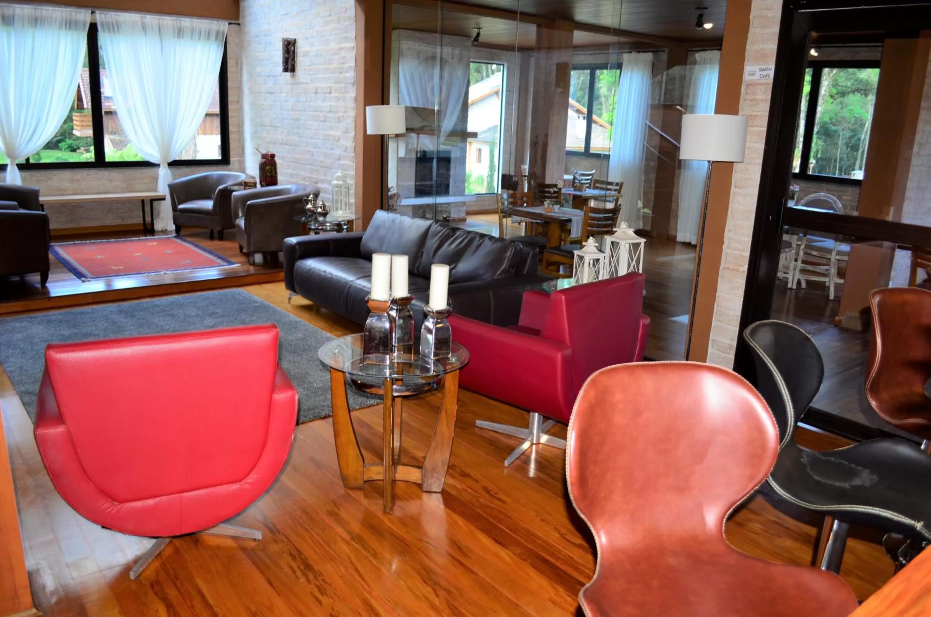 Living room in Pousada Toca Da Coruja