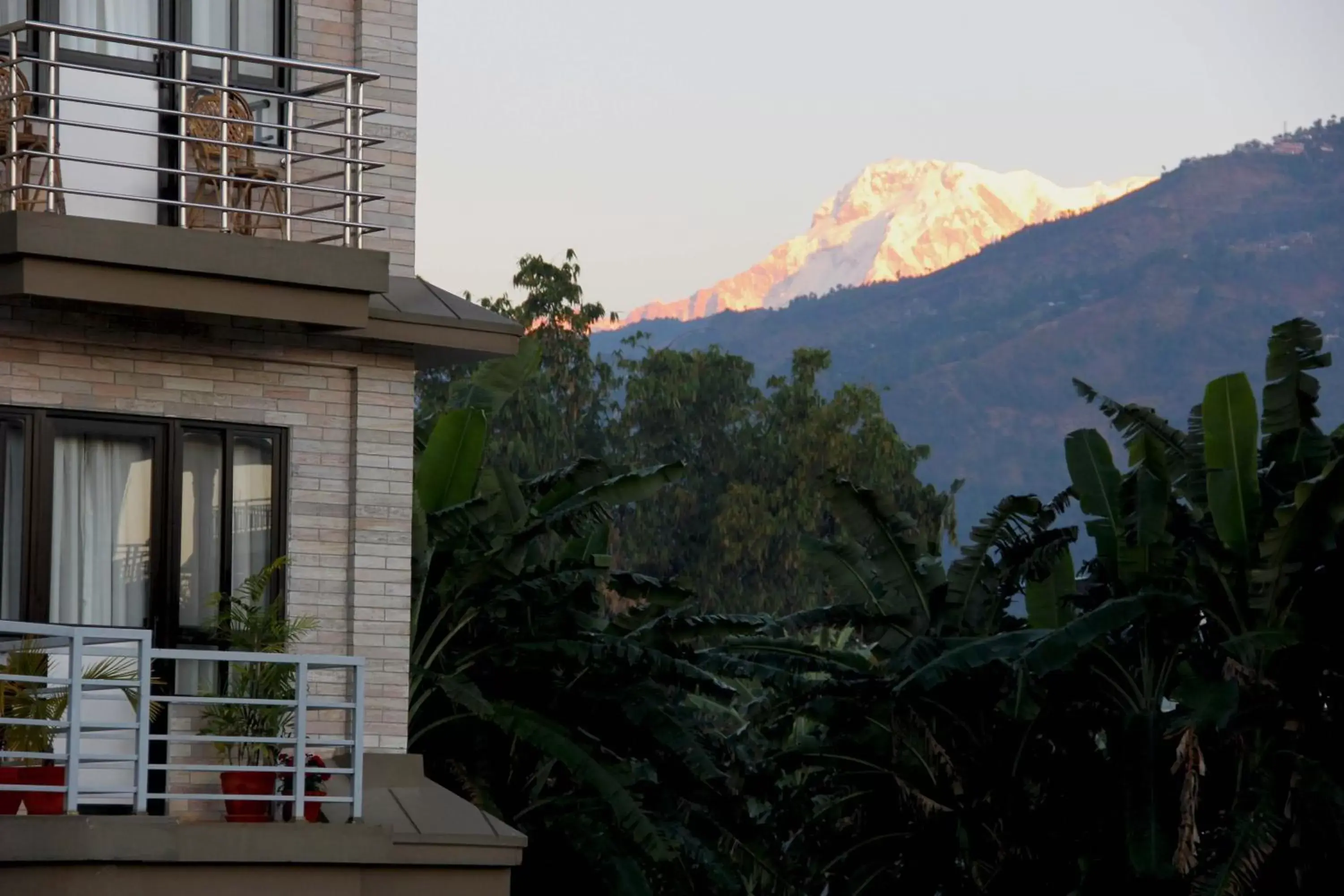 View (from property/room), Mountain View in Hotel Tara