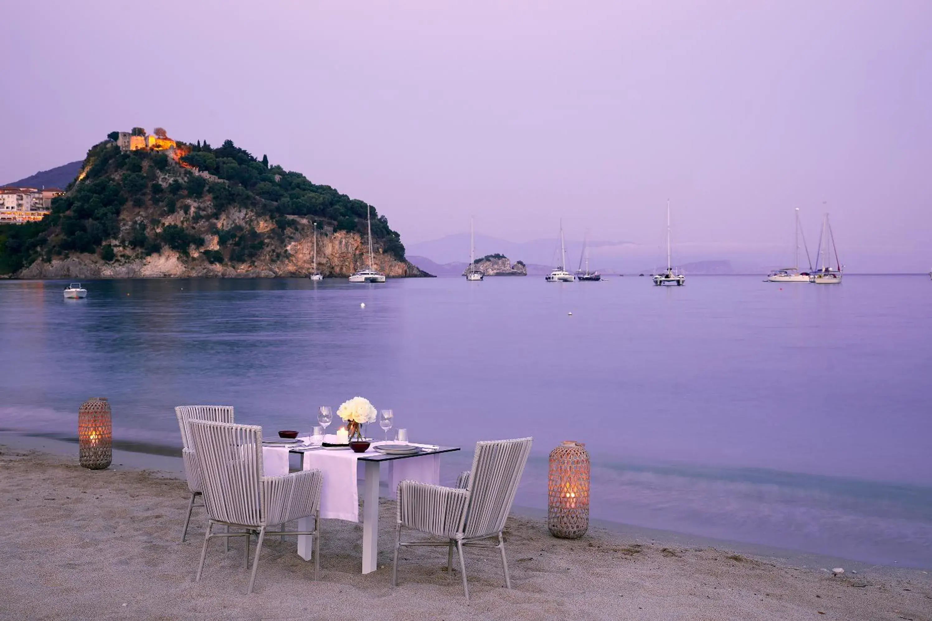 Restaurant/places to eat in Parga Beach Resort