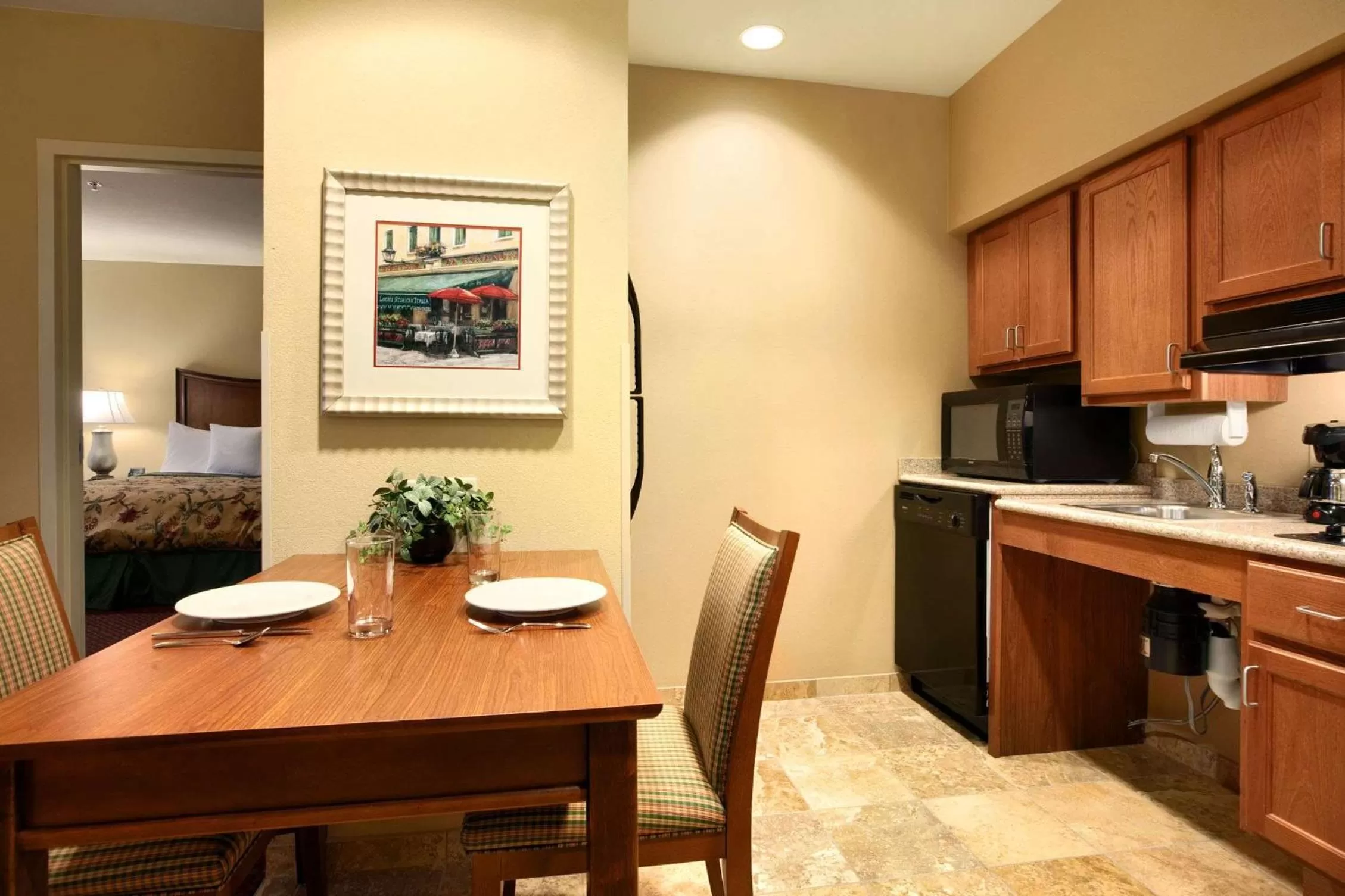Kitchen or kitchenette in Homewood Suites by Hilton Decatur-Forsyth