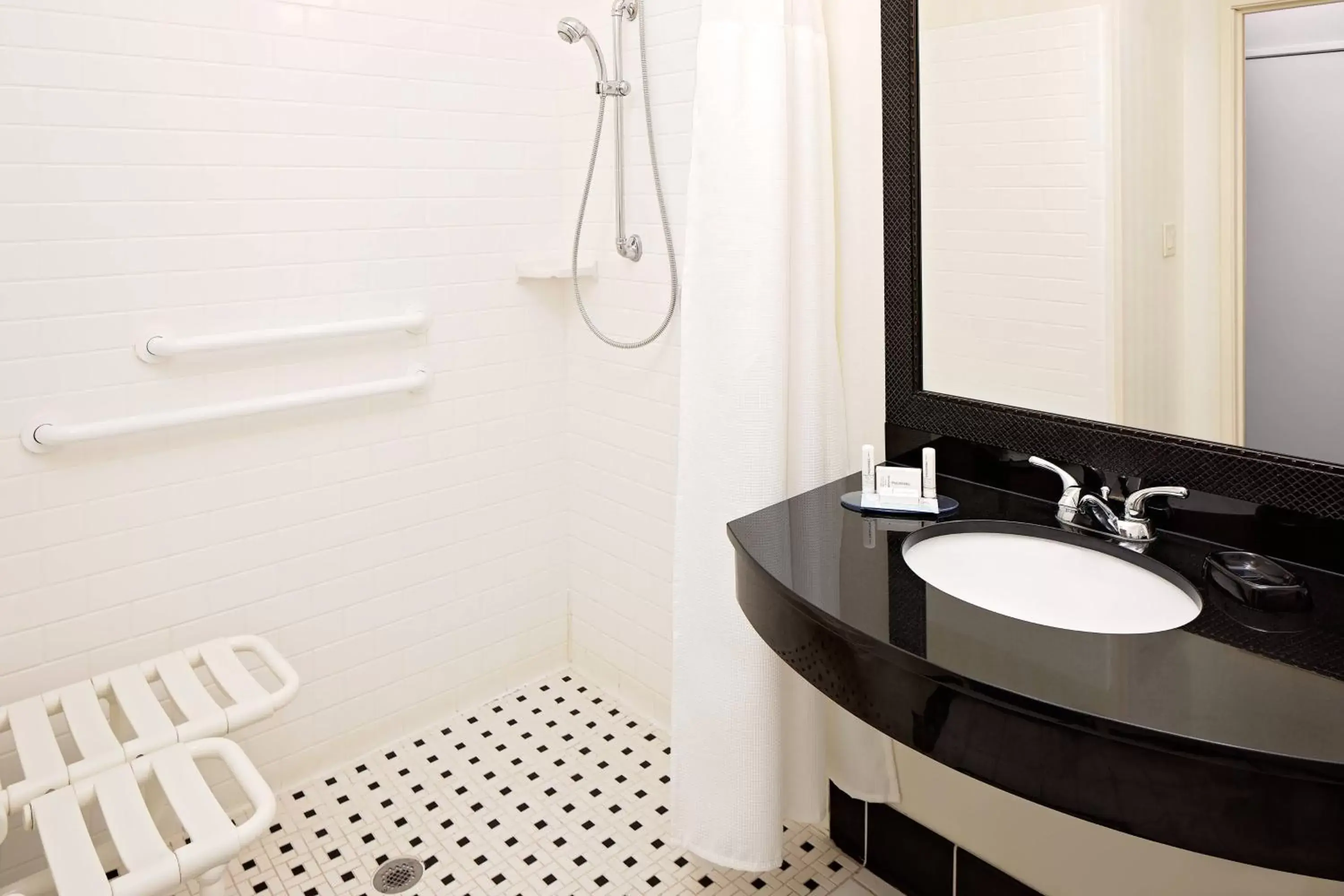 Bathroom in Fairfield Inn and Suites by Marriott Dallas Mansfield