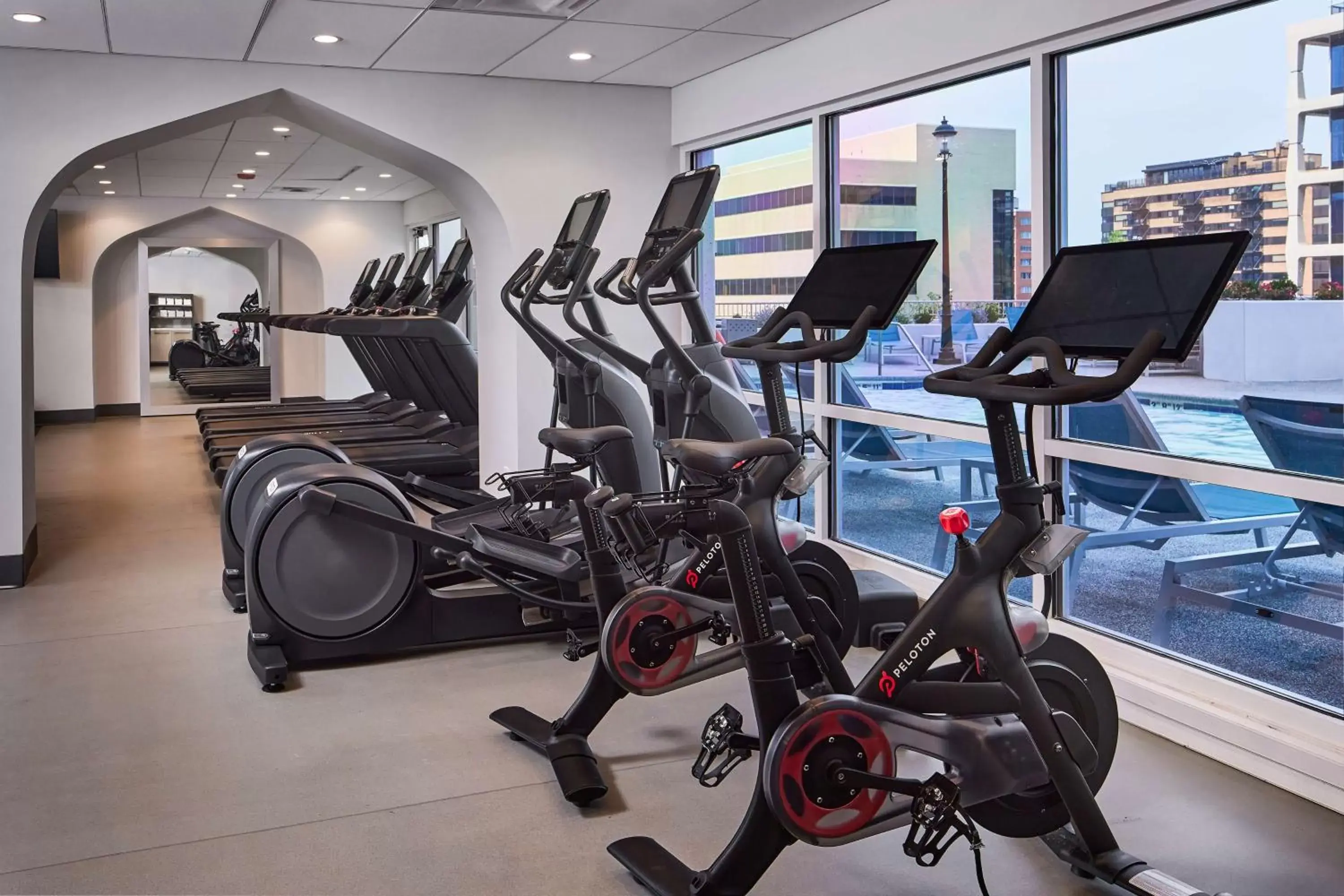 Fitness centre/facilities, Fitness Center/Facilities in Hilton Kansas City Country Club Plaza