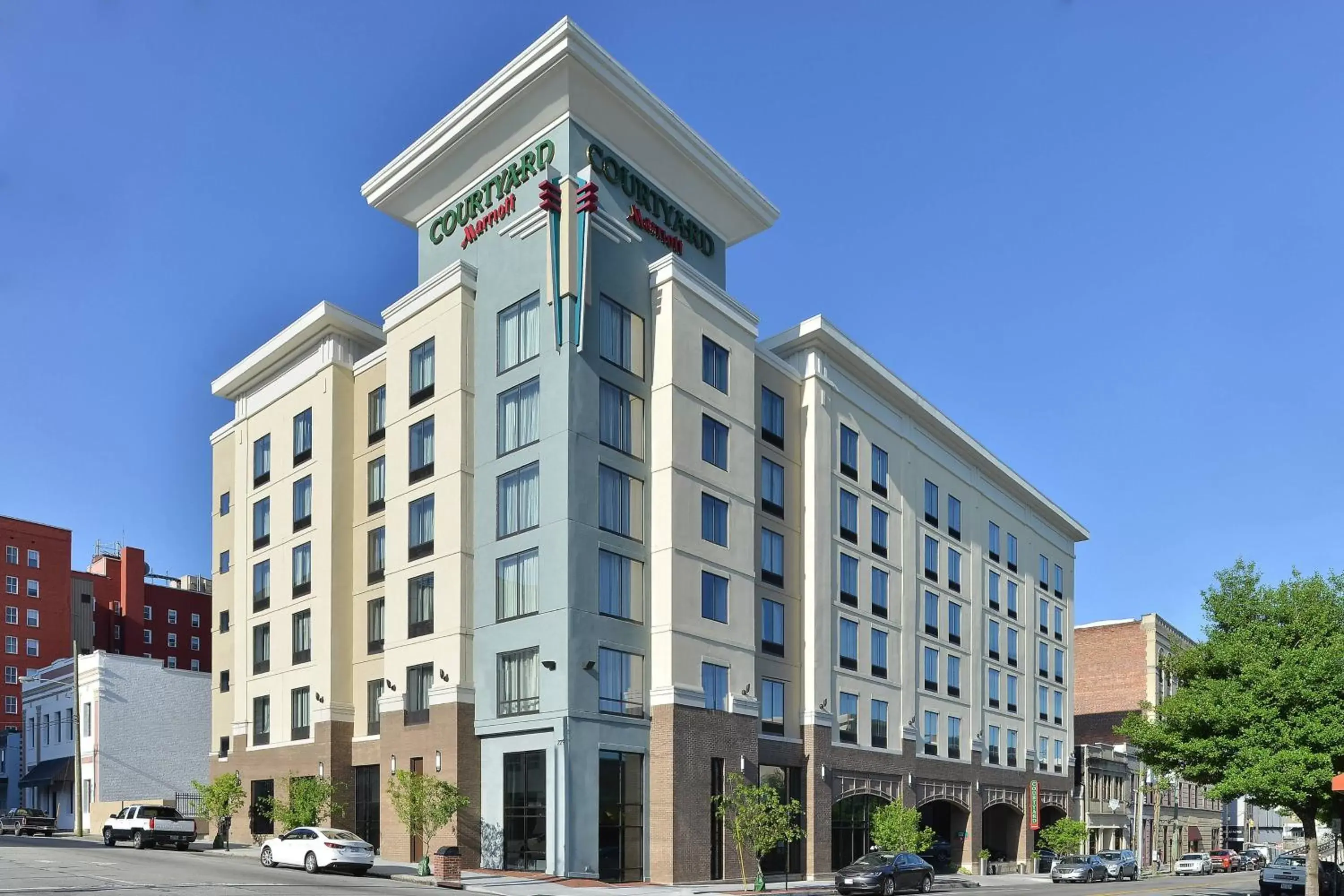 Property Building in Courtyard by Marriott Wilmington Downtown/Historic District