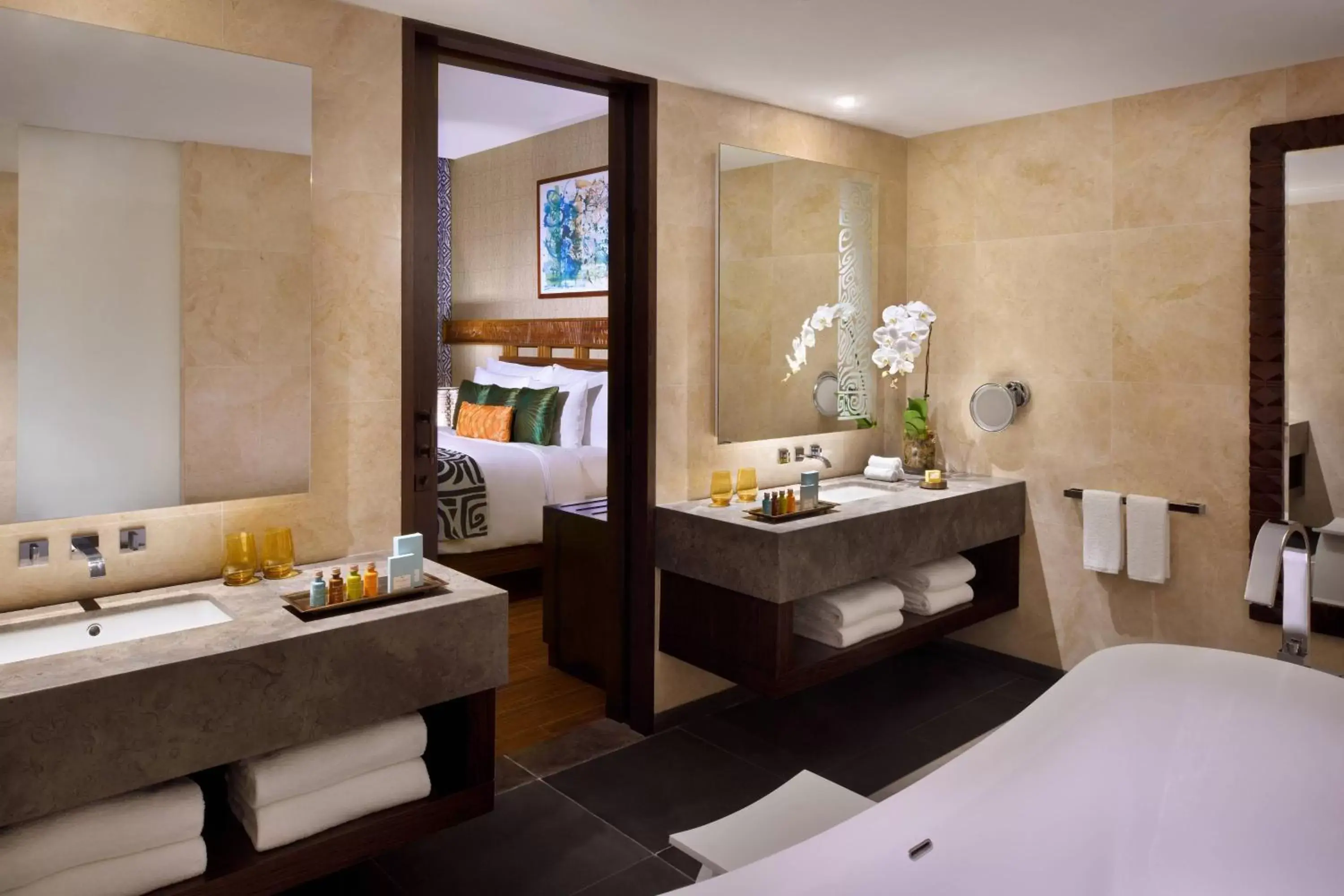 Bathroom in Lapita, Dubai Parks and Resorts, Autograph Collection