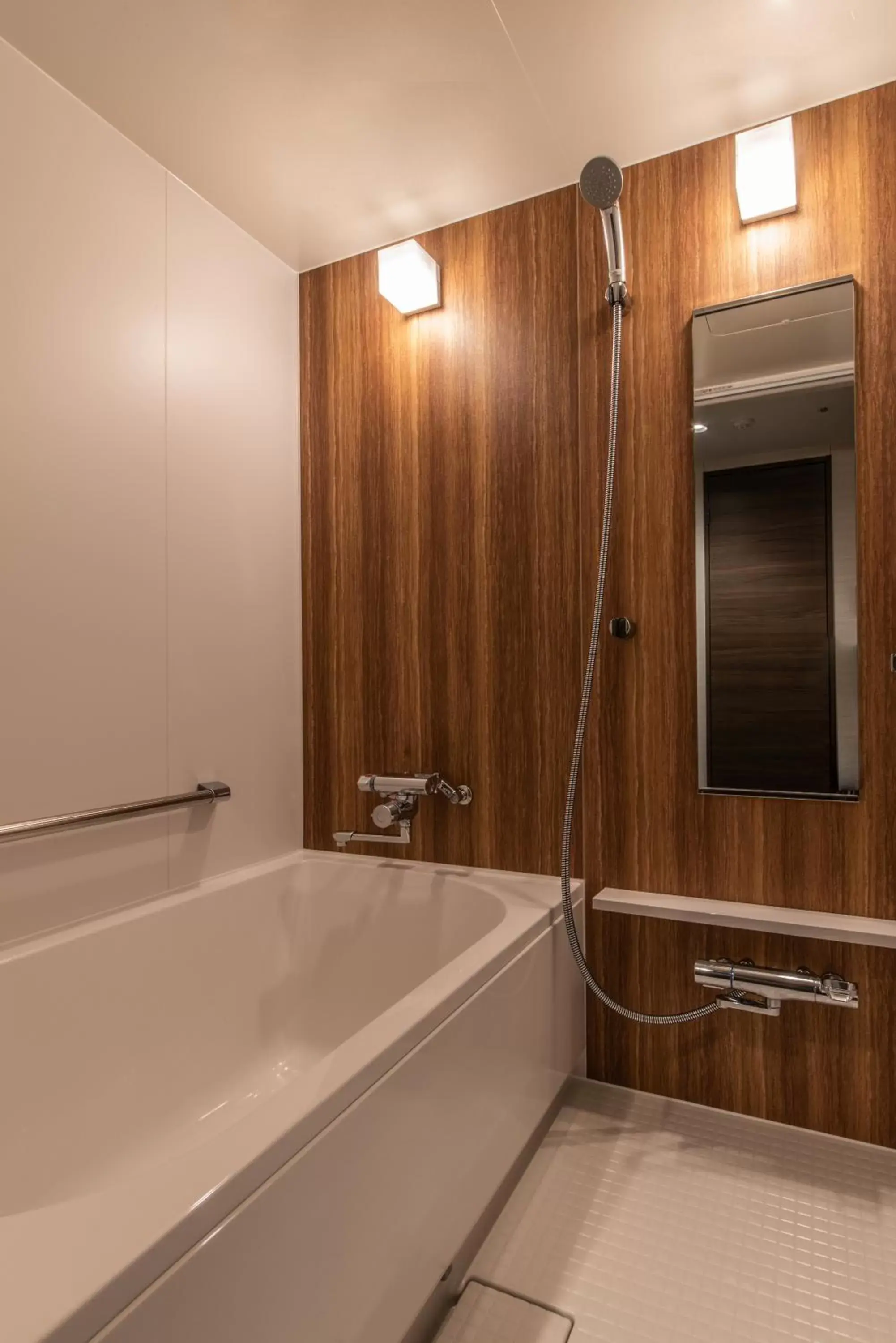 Shower, Bathroom in Hotel Vista Matsuyama
