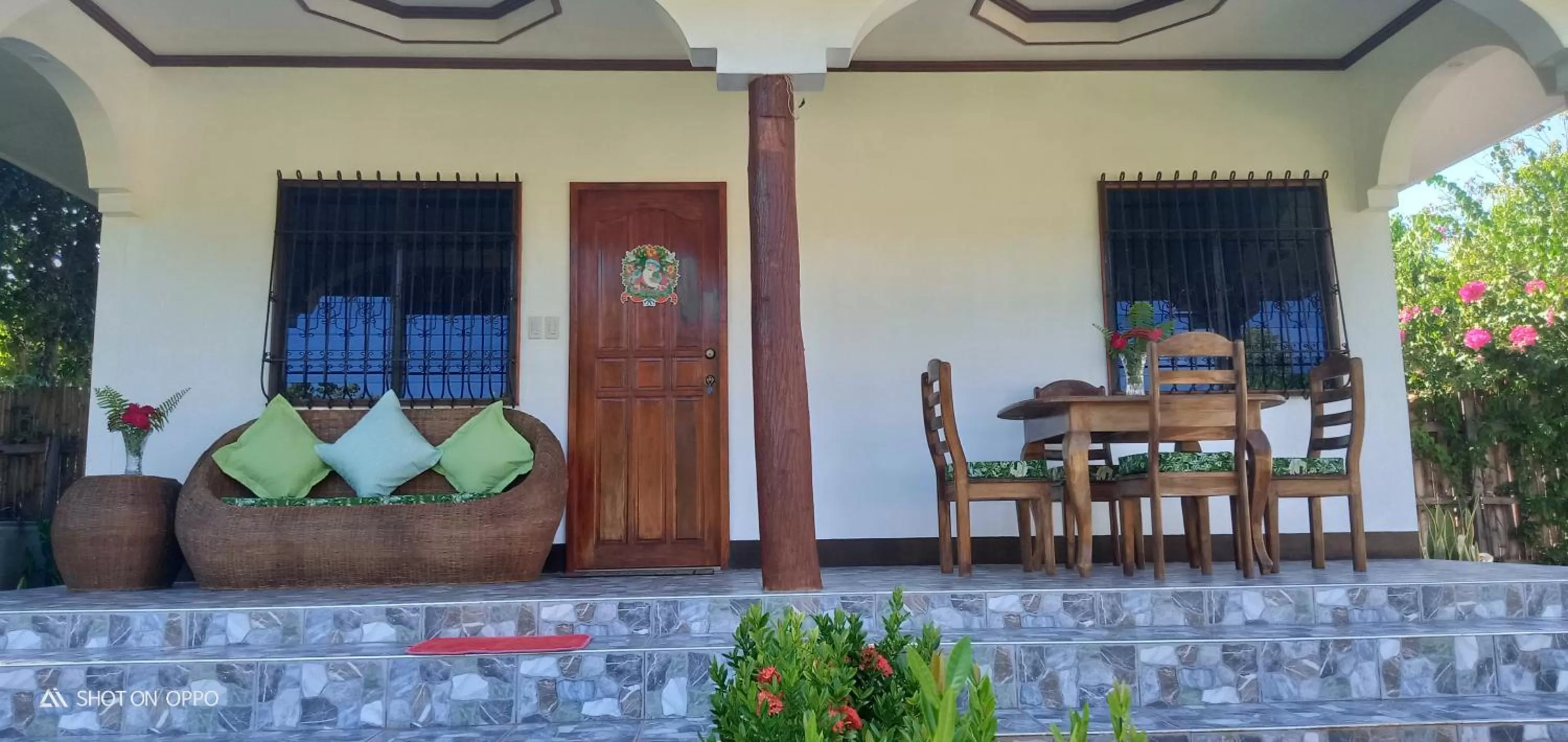 E&N Paradise Island Resort