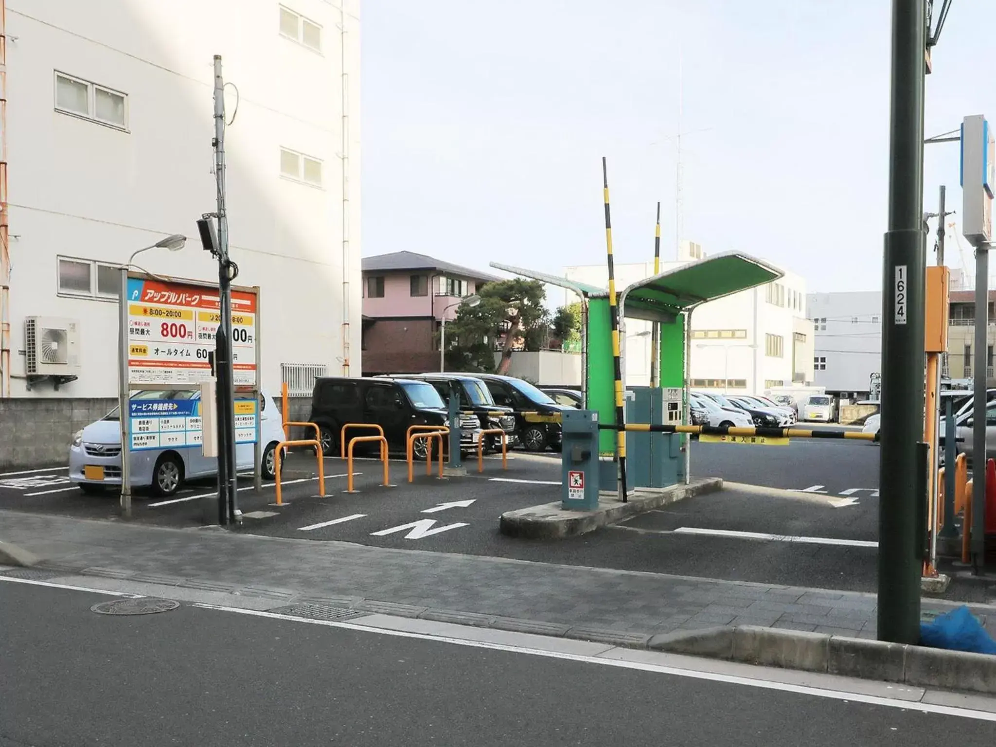 Parking in Odawara Terminal Hotel