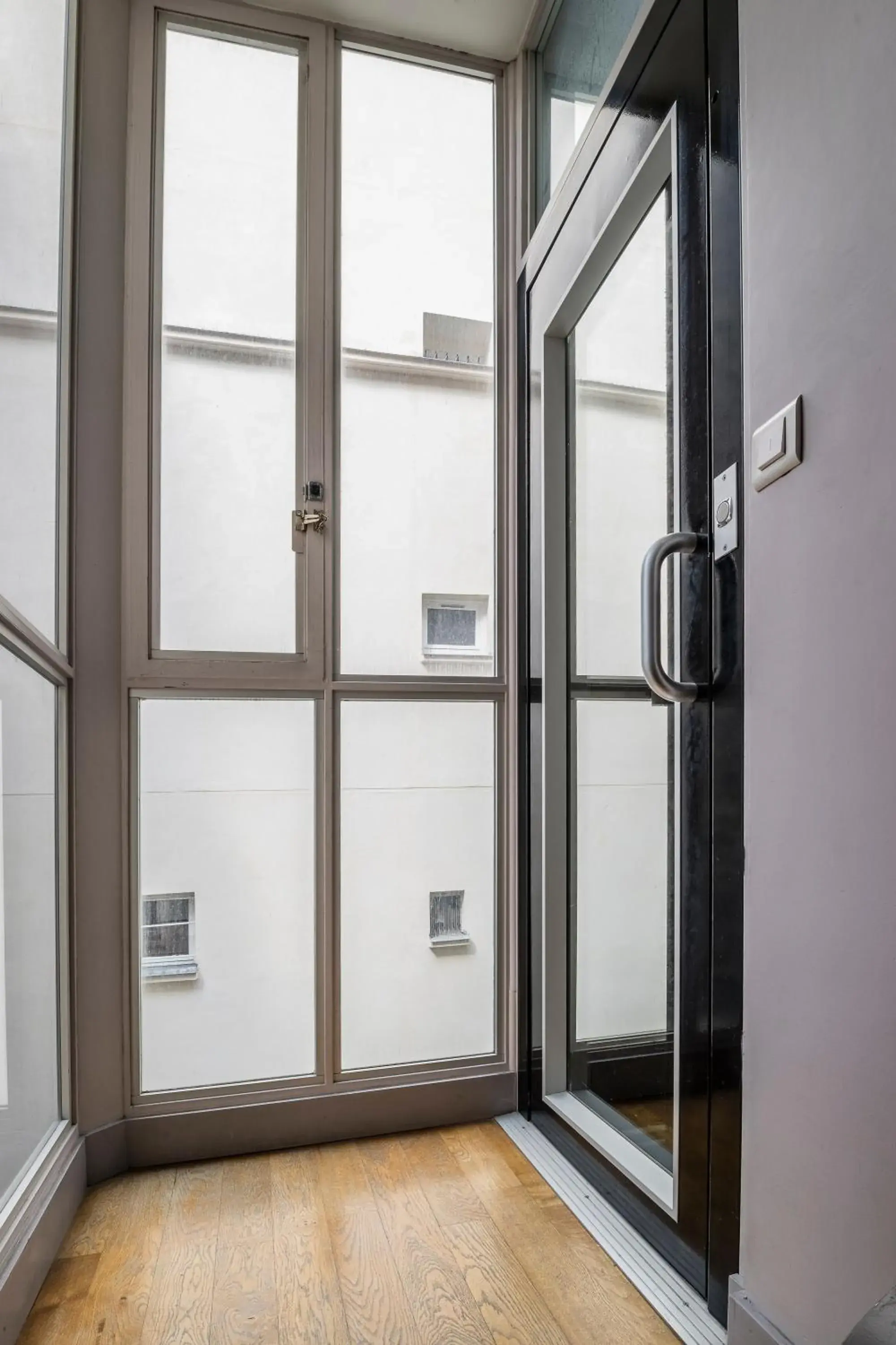 Property building in Hotel Chabrol Opera Property building in Hotel Chabrol Opera