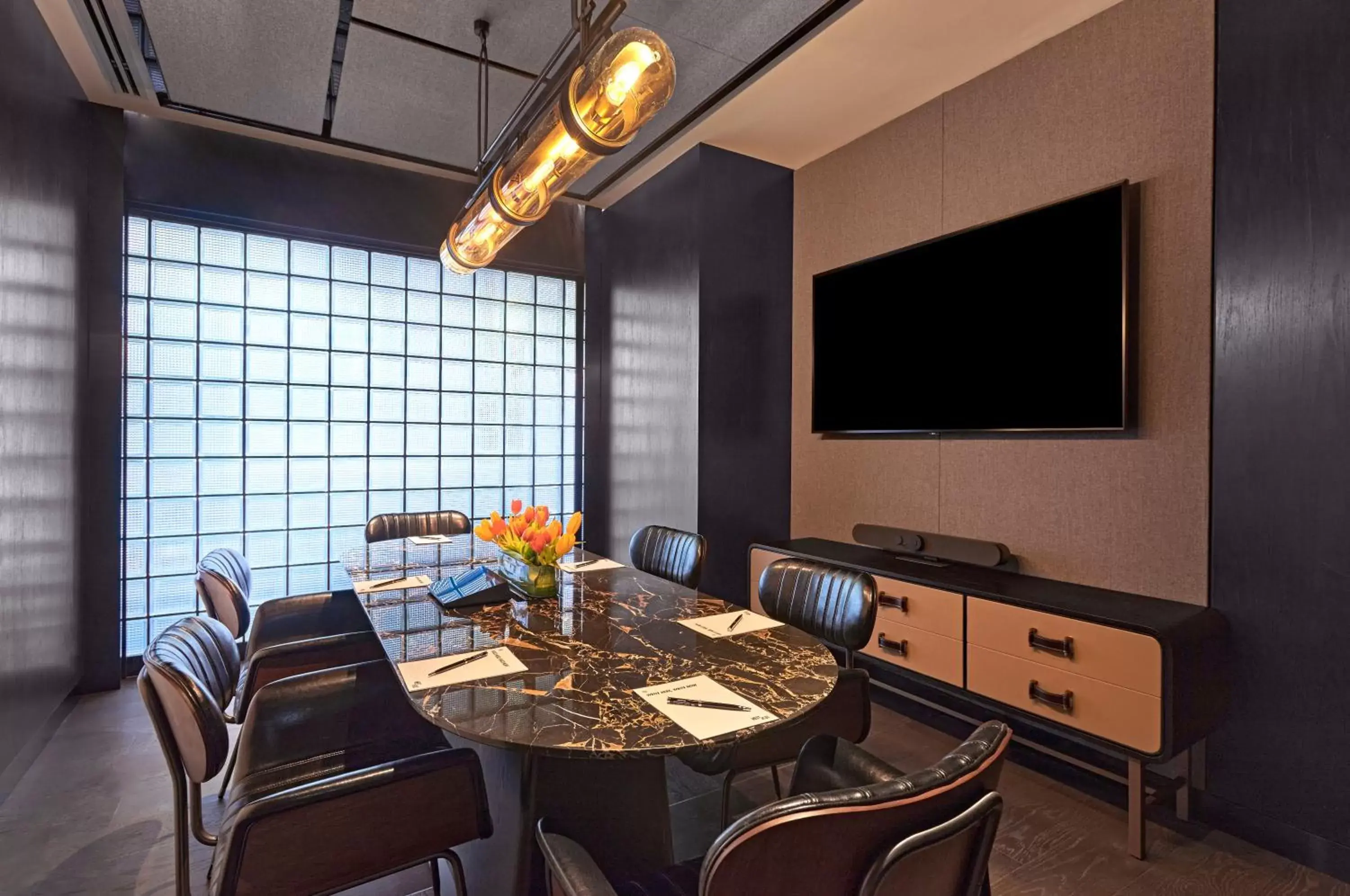 Meeting/conference room, Dining Area in Pullman Singapore Orchard