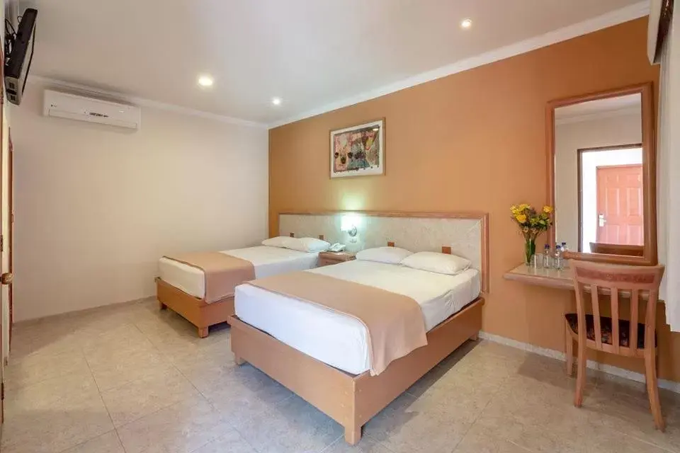 Double Room in Tecnohotel Itzáes Double Room in Tecnohotel Itzáes