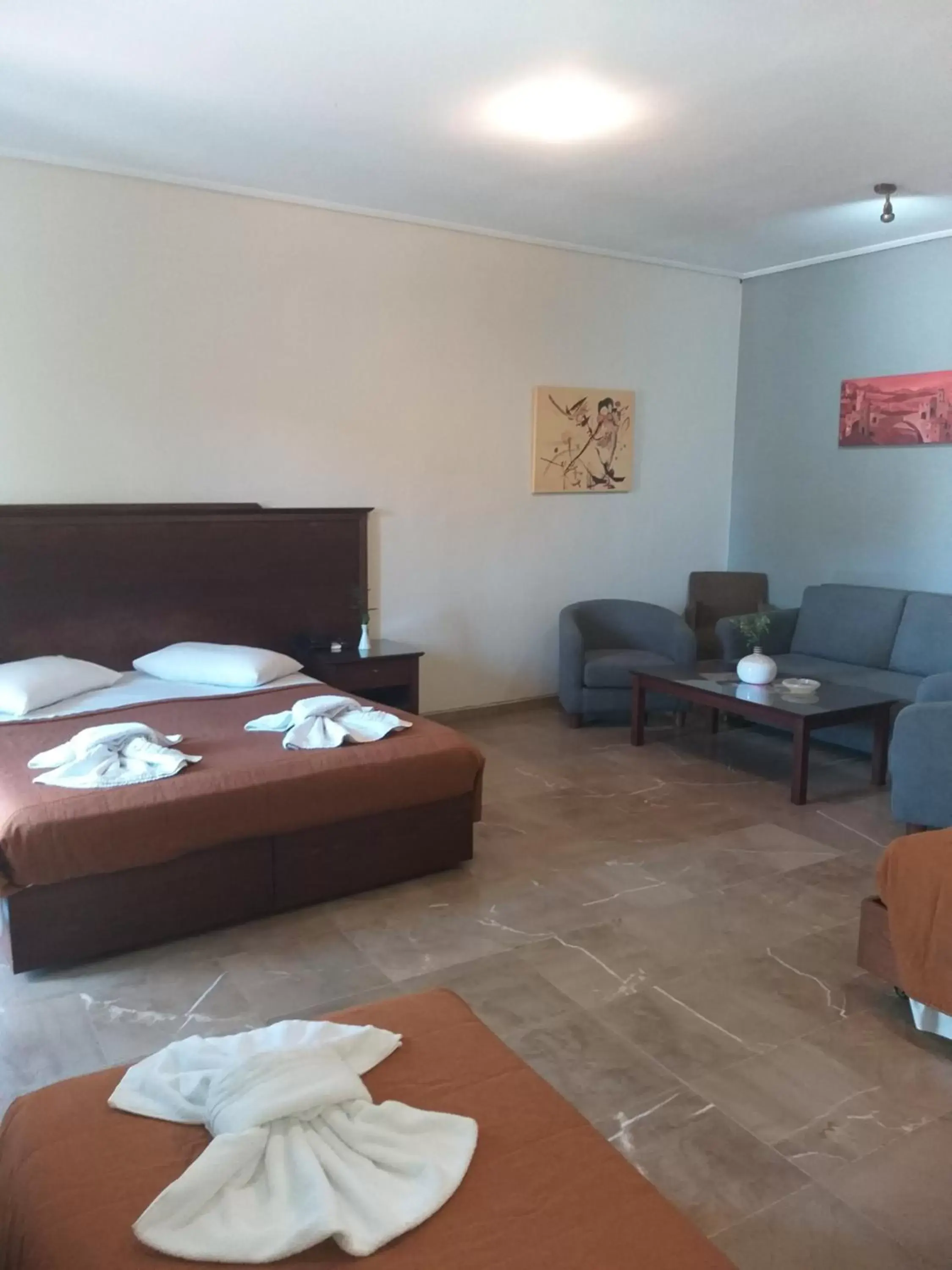 Photo of the whole room, Bed in Apollo Hotel Photo of the whole room, Bed in Apollo Hotel