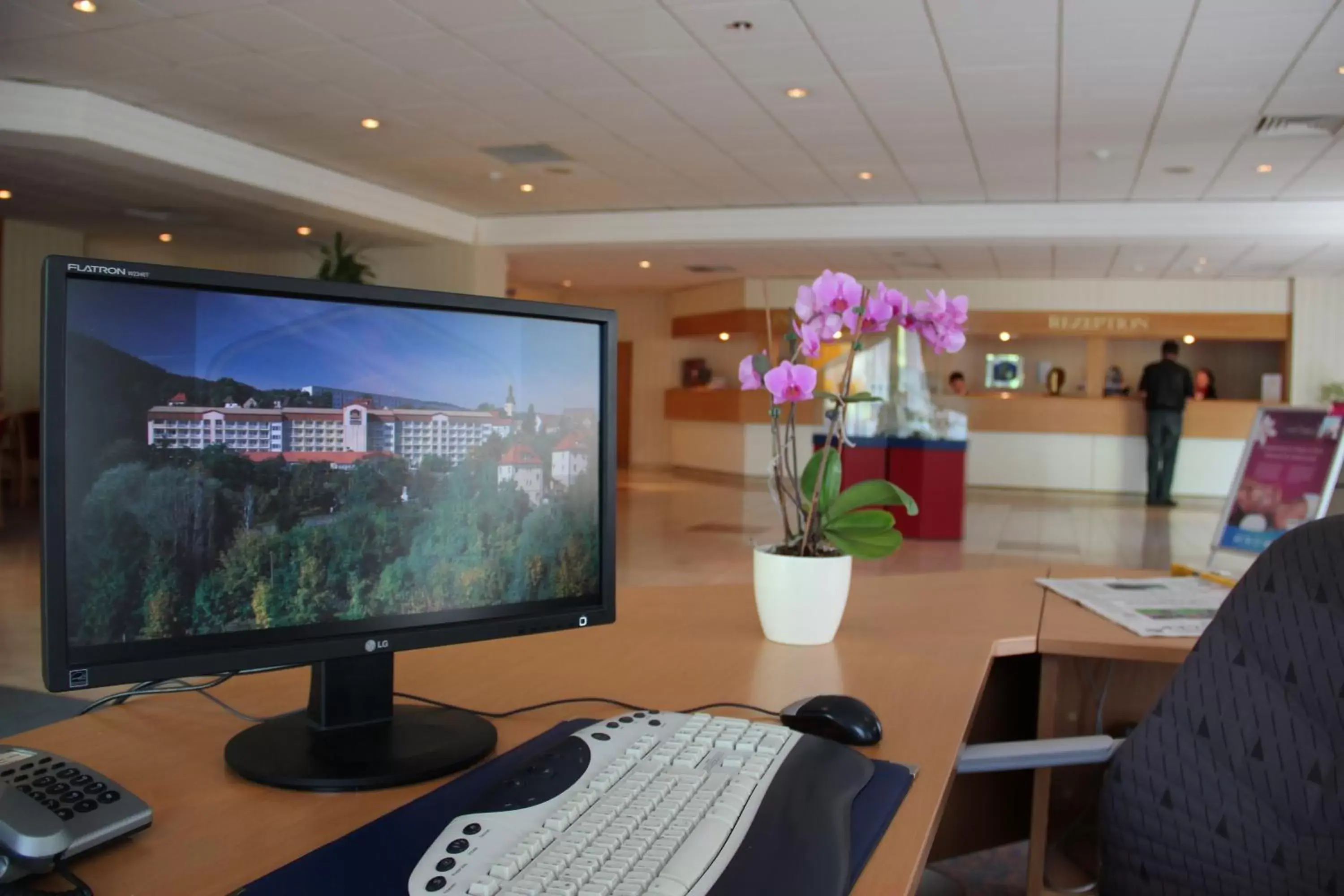 Lobby or reception in Best Western Hotel Jena