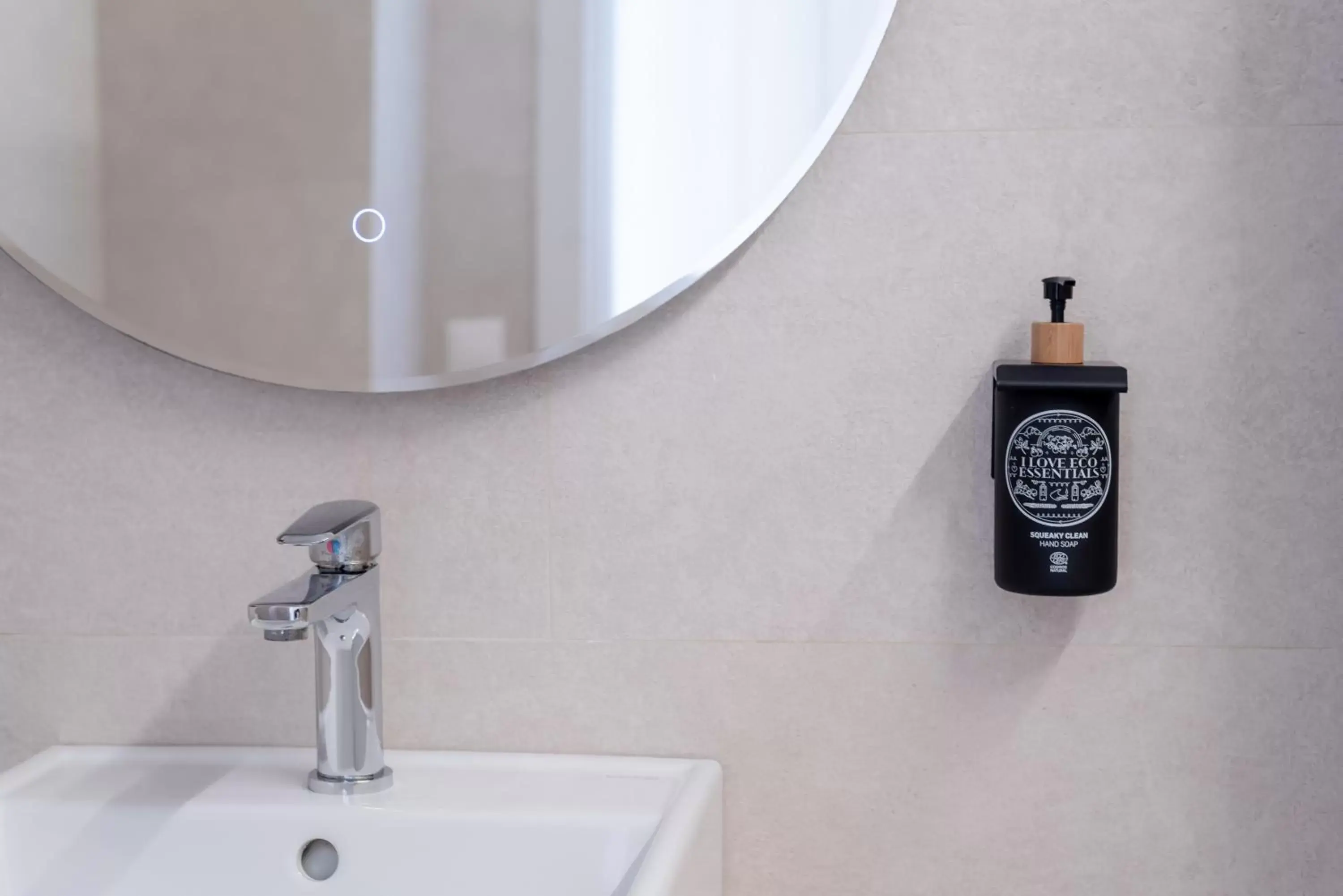 Bathroom in Portomar Apartments