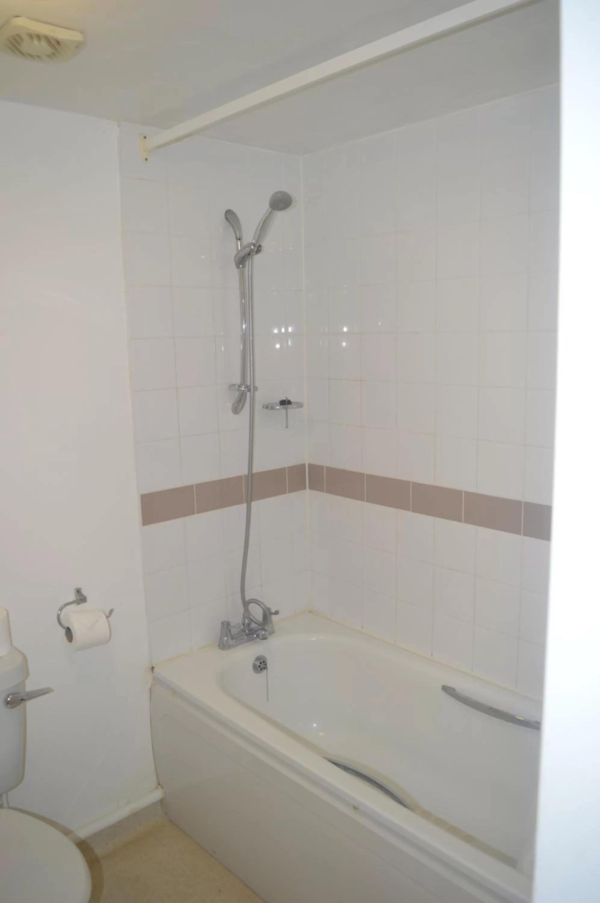 Bathroom in The Queen Victoria