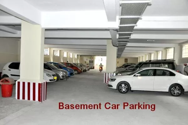 Parking in Raya's Grand