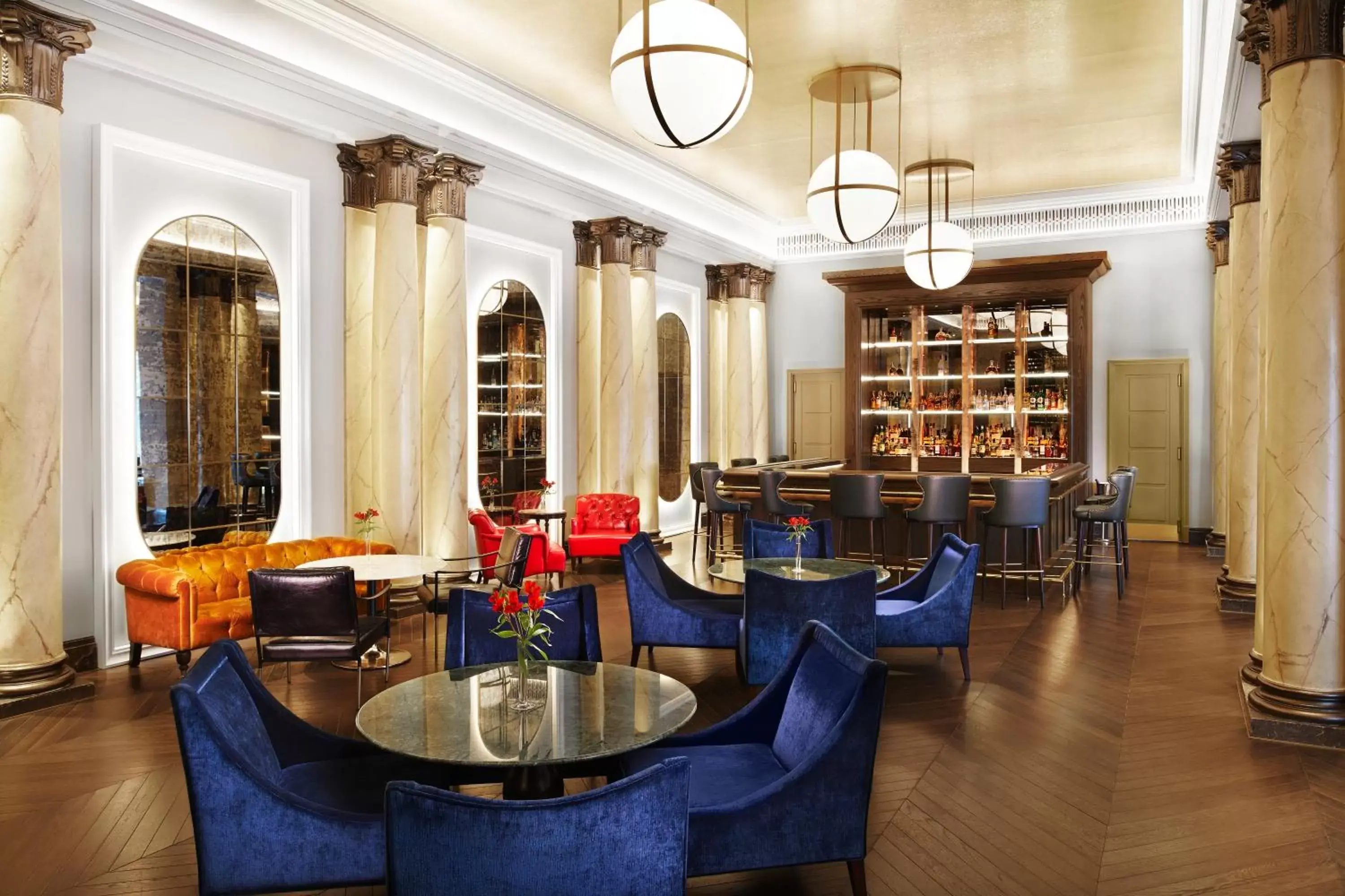 Lounge or bar in Sofia Balkan Palace Lounge or bar in Sofia Balkan Palace