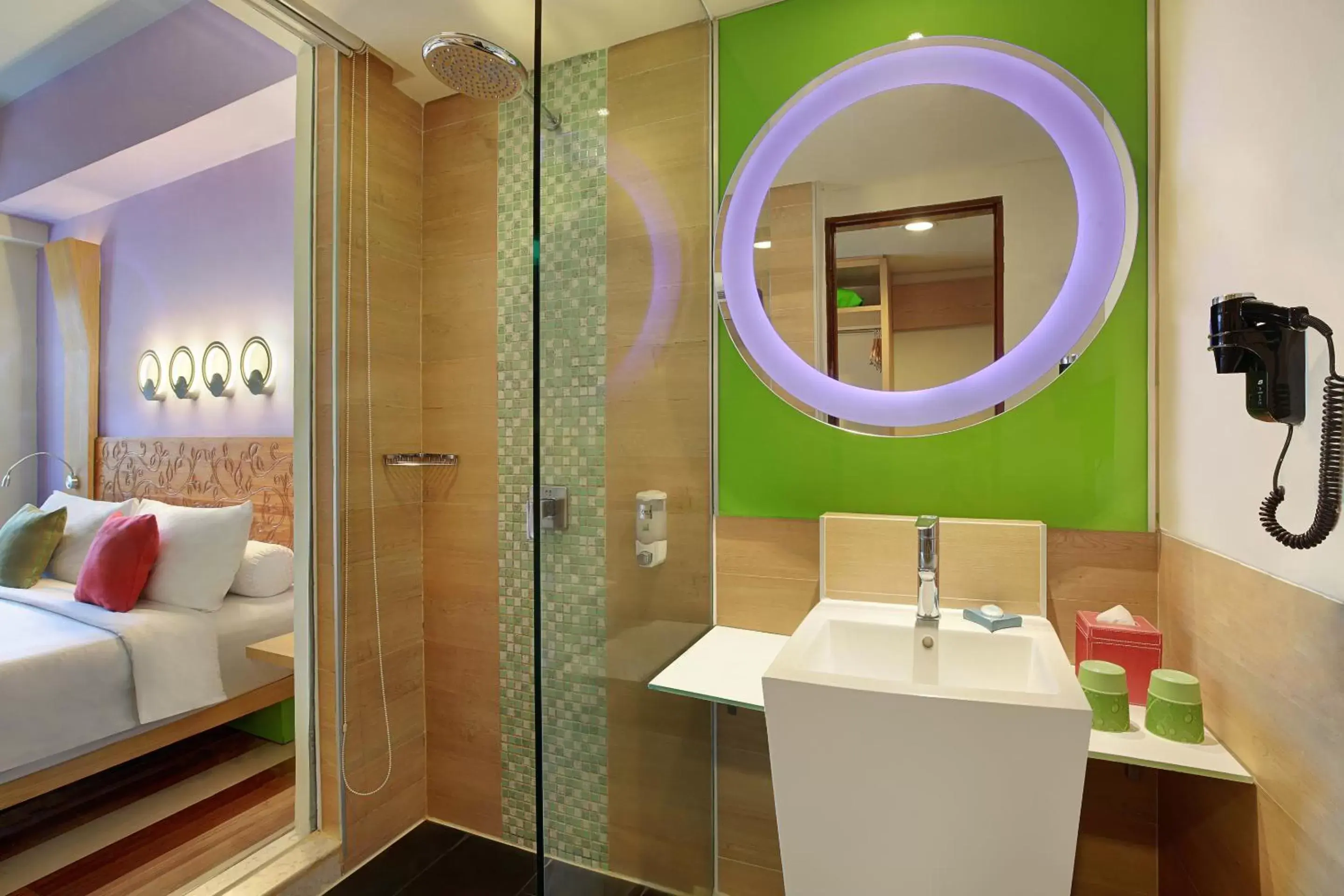 Bathroom in ibis Styles Yogyakarta