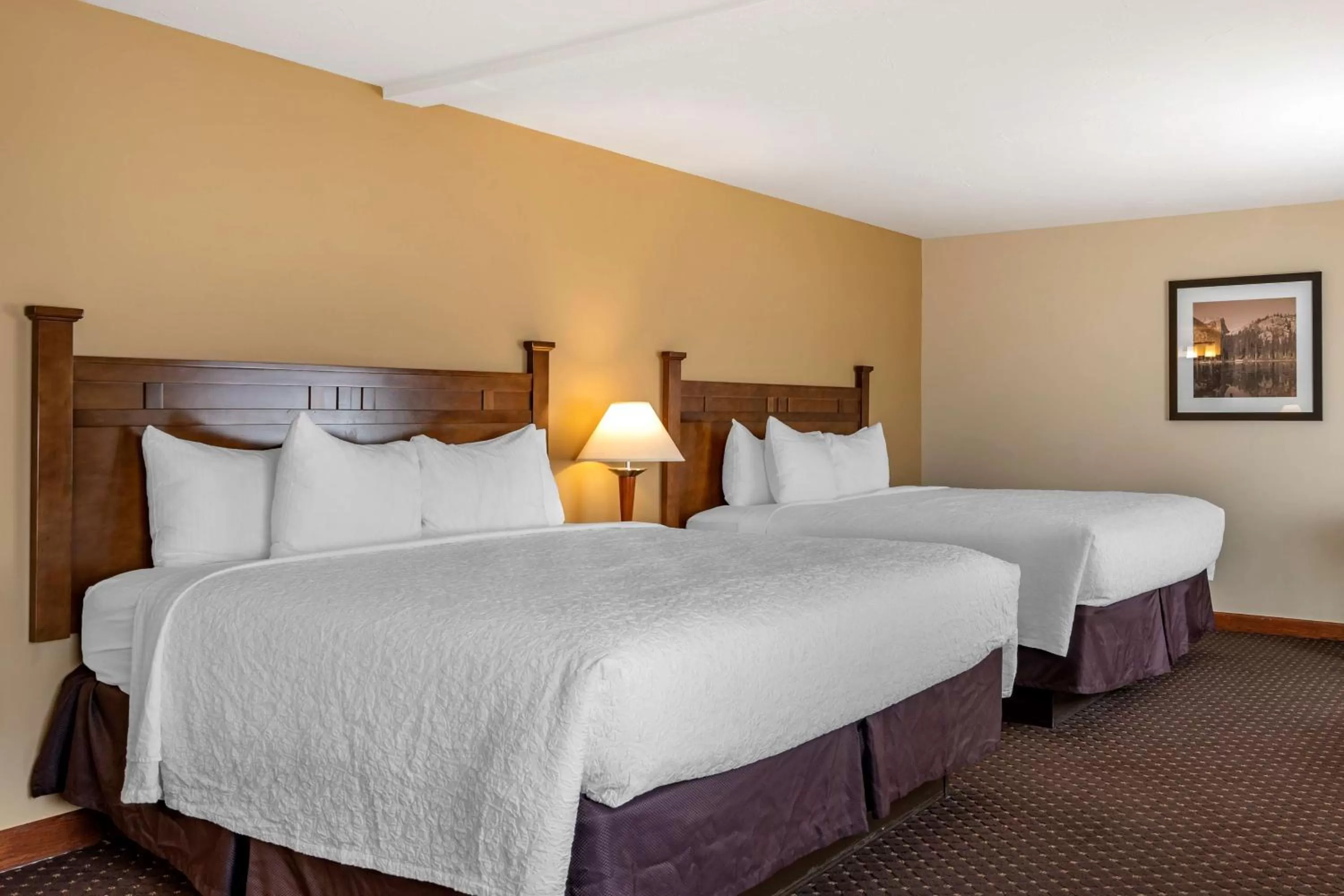 Bedroom, Bed in Best Western Desert Inn