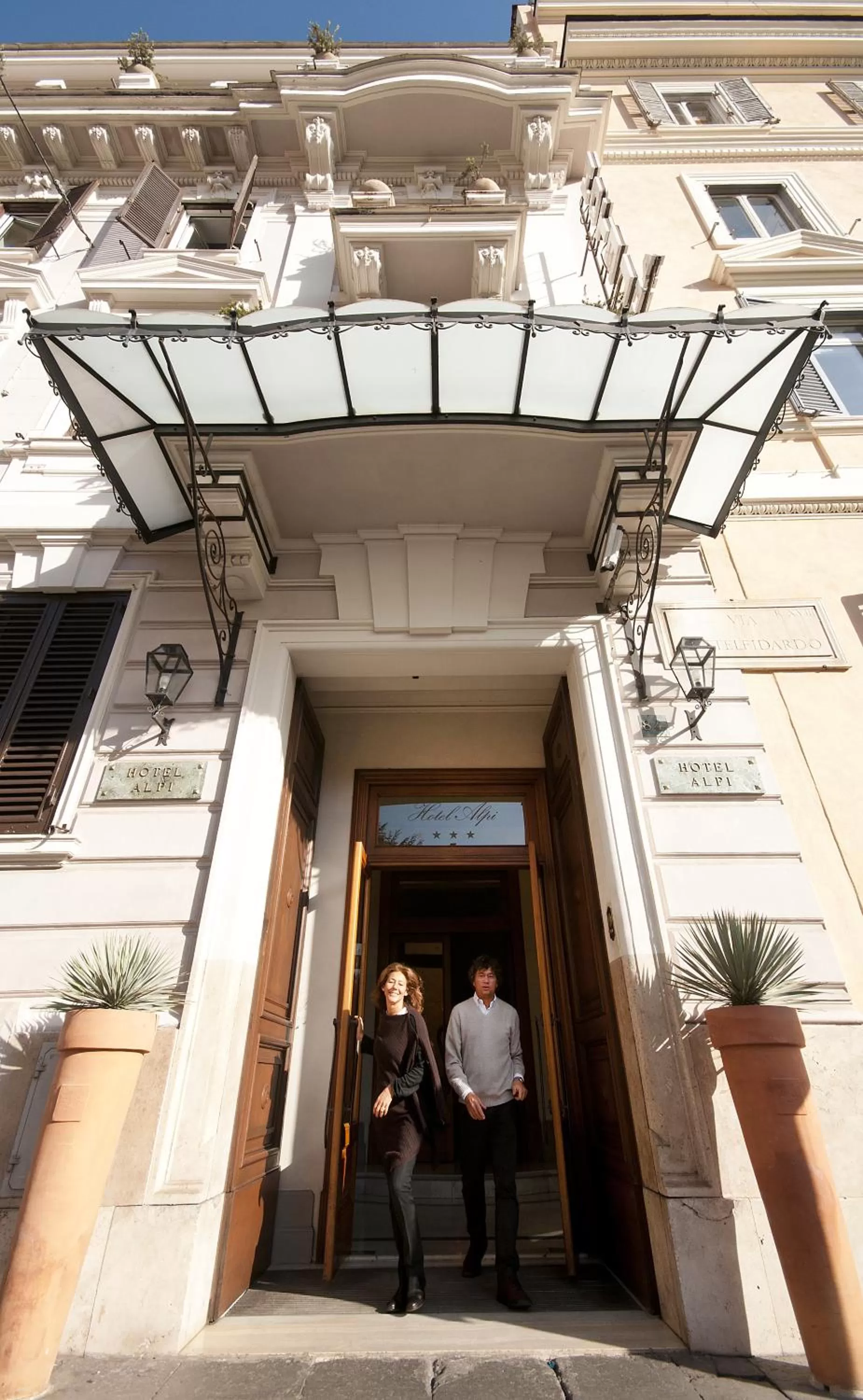 Facade/entrance in Alpi Hotel