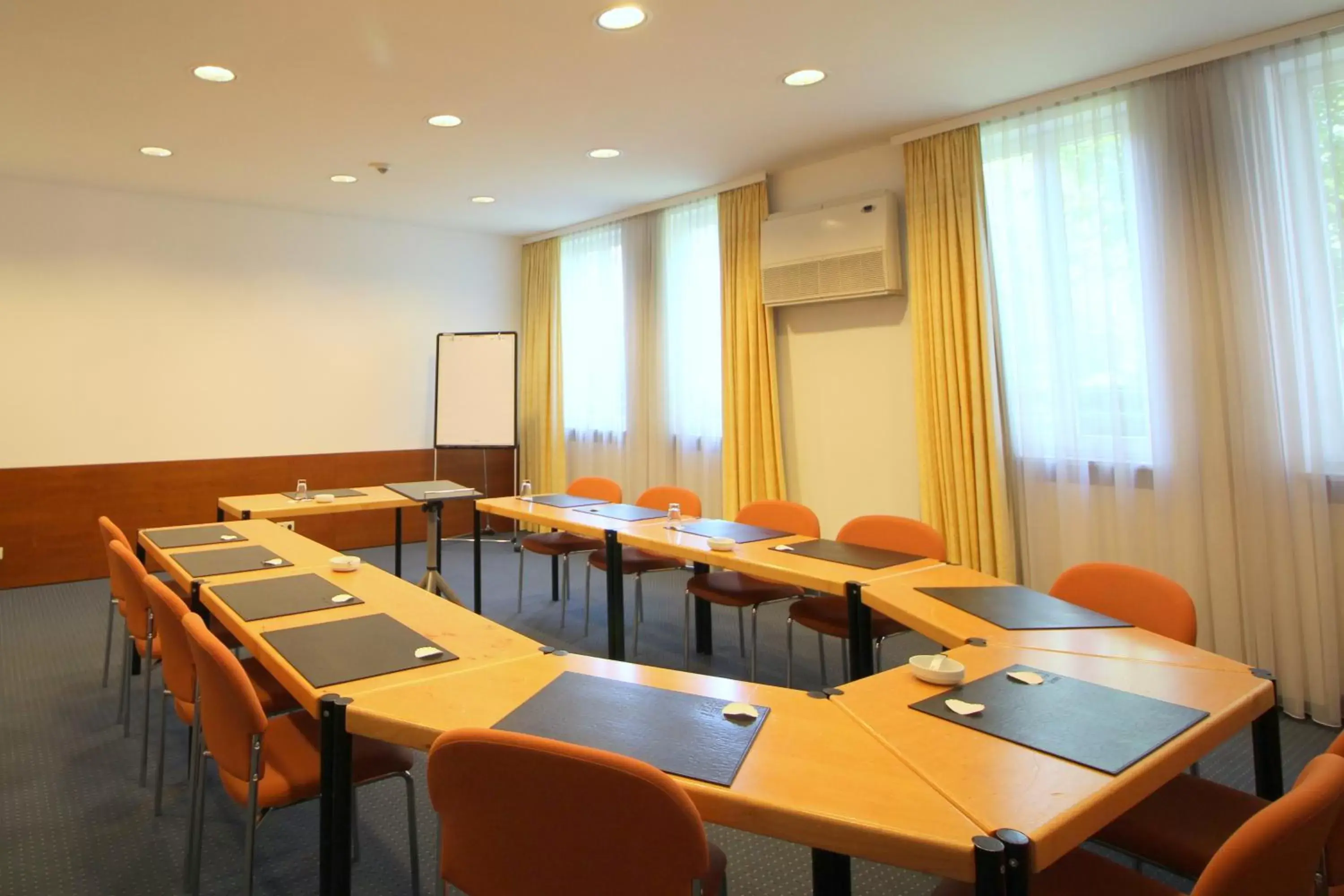 Meeting/conference room in Hansa Apart-Hotel Regensburg