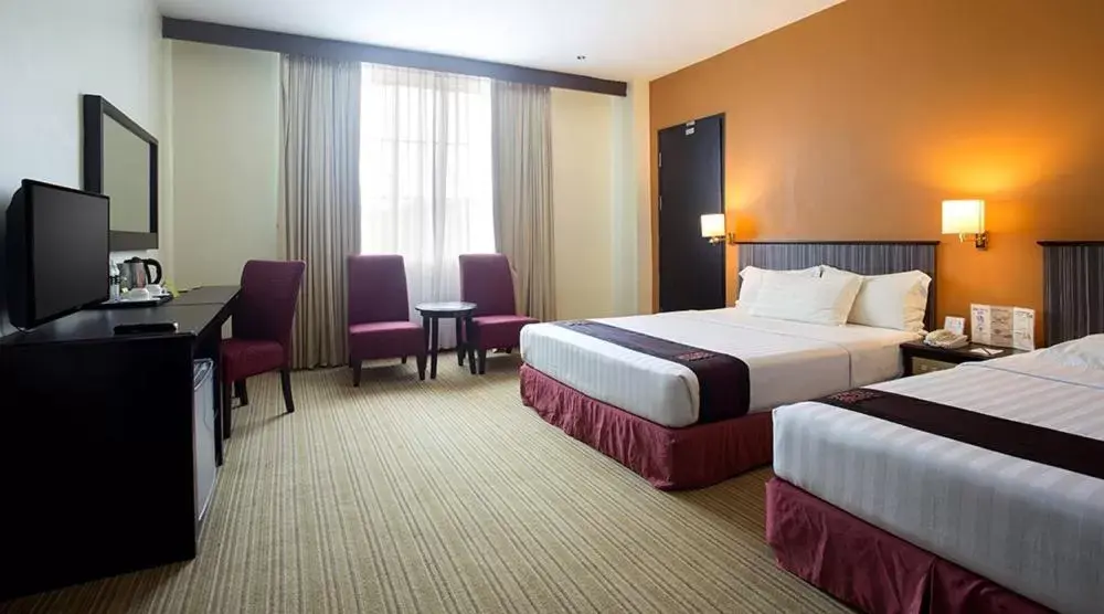 Bed in Hotel Seri Malaysia Lawas