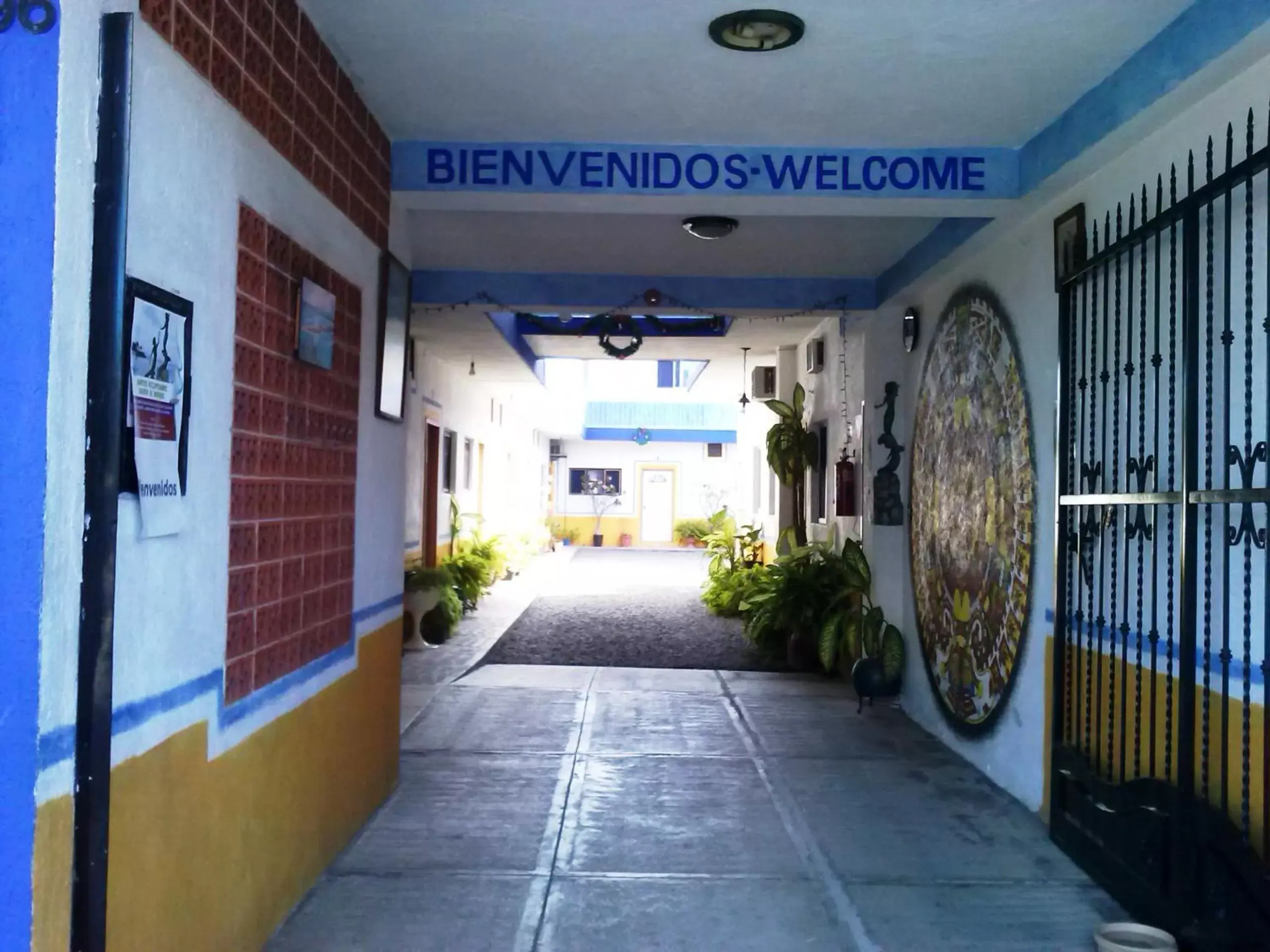 Facade/entrance in Hotel Sarabi