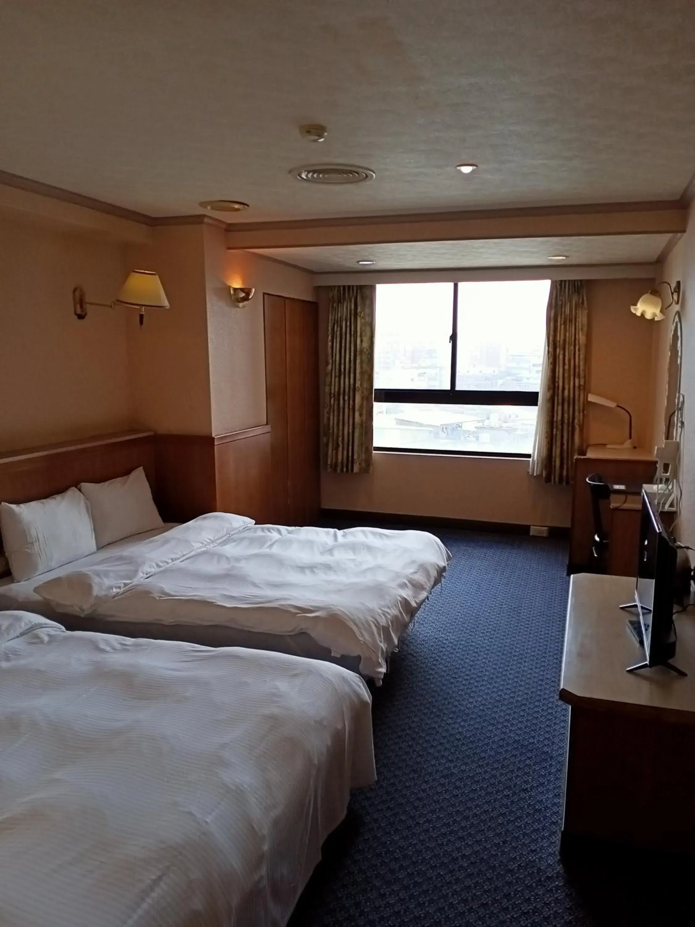 Photo of the whole room in Chungli Business Hotel