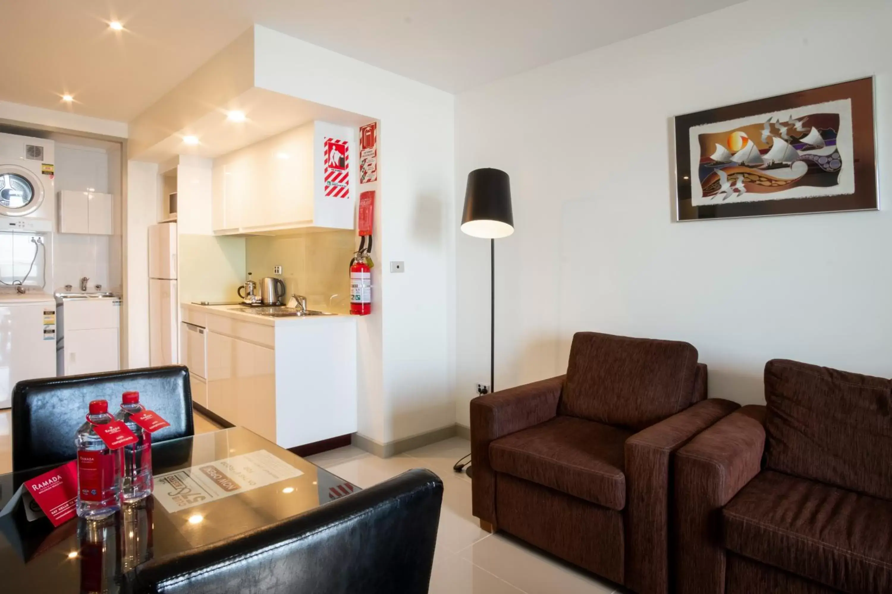 Kitchen or kitchenette, Seating Area in Ramada Suites by Wyndham Wailoaloa Beach Fiji