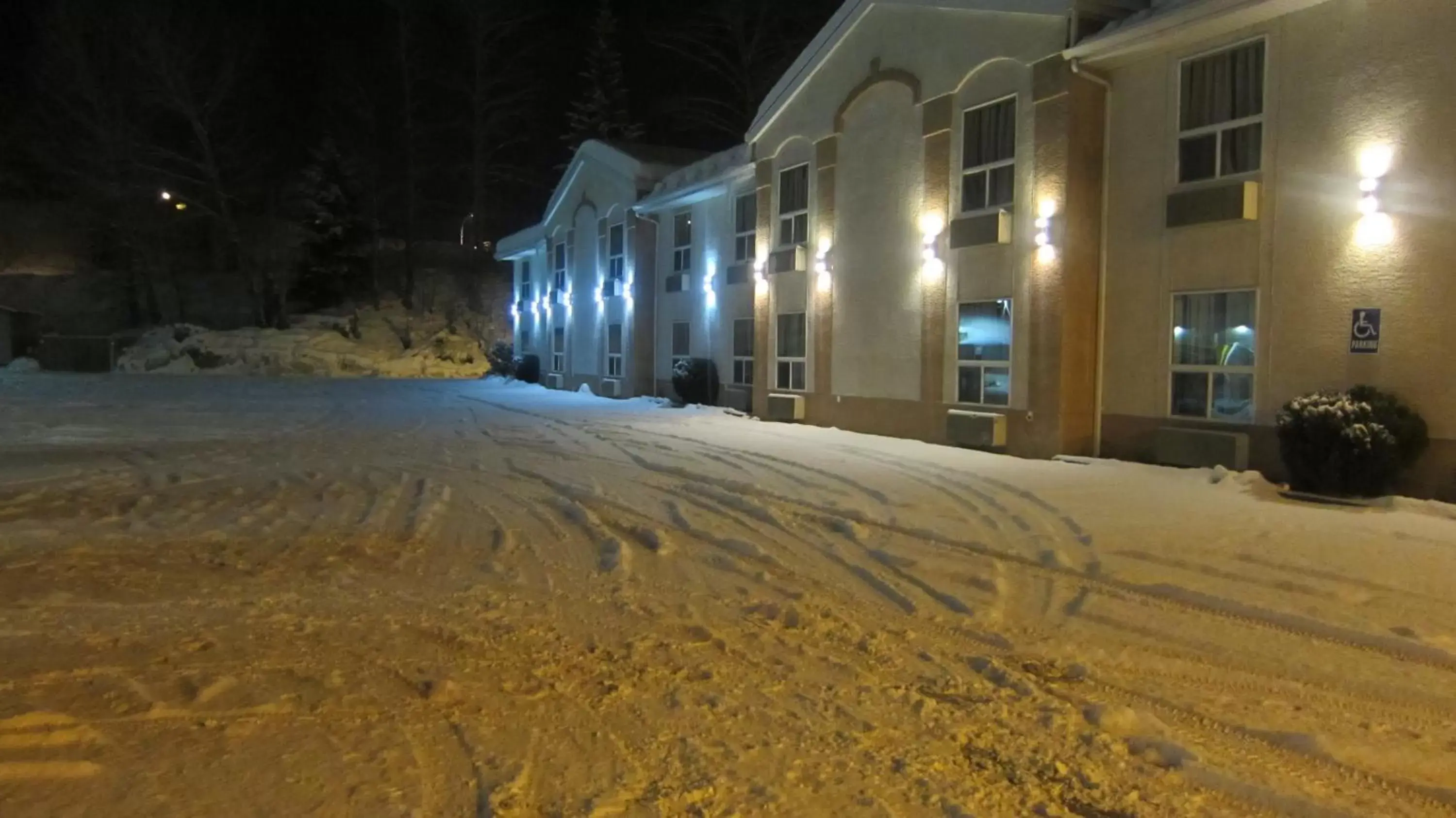 Facade/entrance, Winter in Super 8 by Wyndham Revelstoke BC