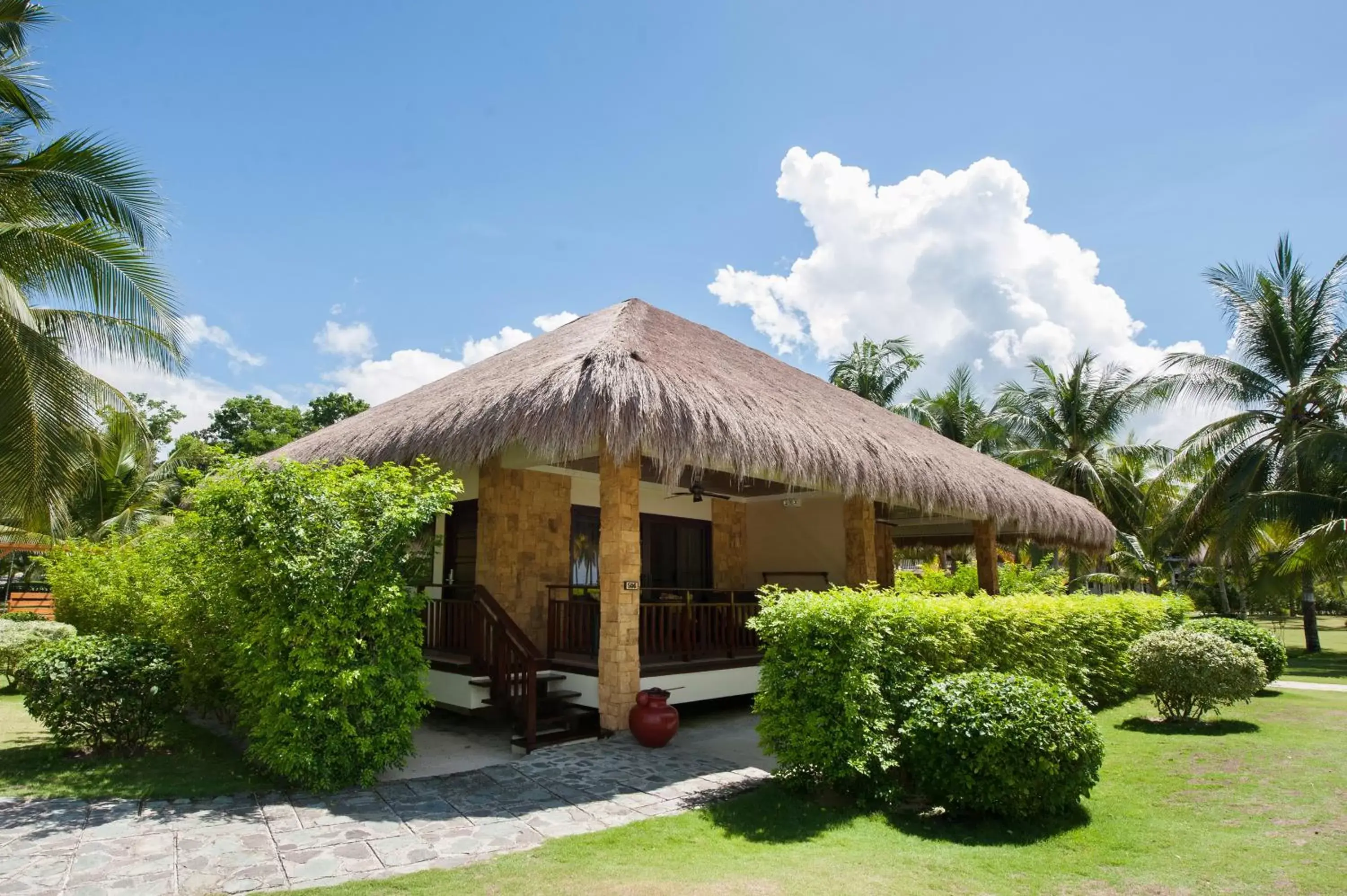 Property building in Bohol Beach Club Property building in Bohol Beach Club