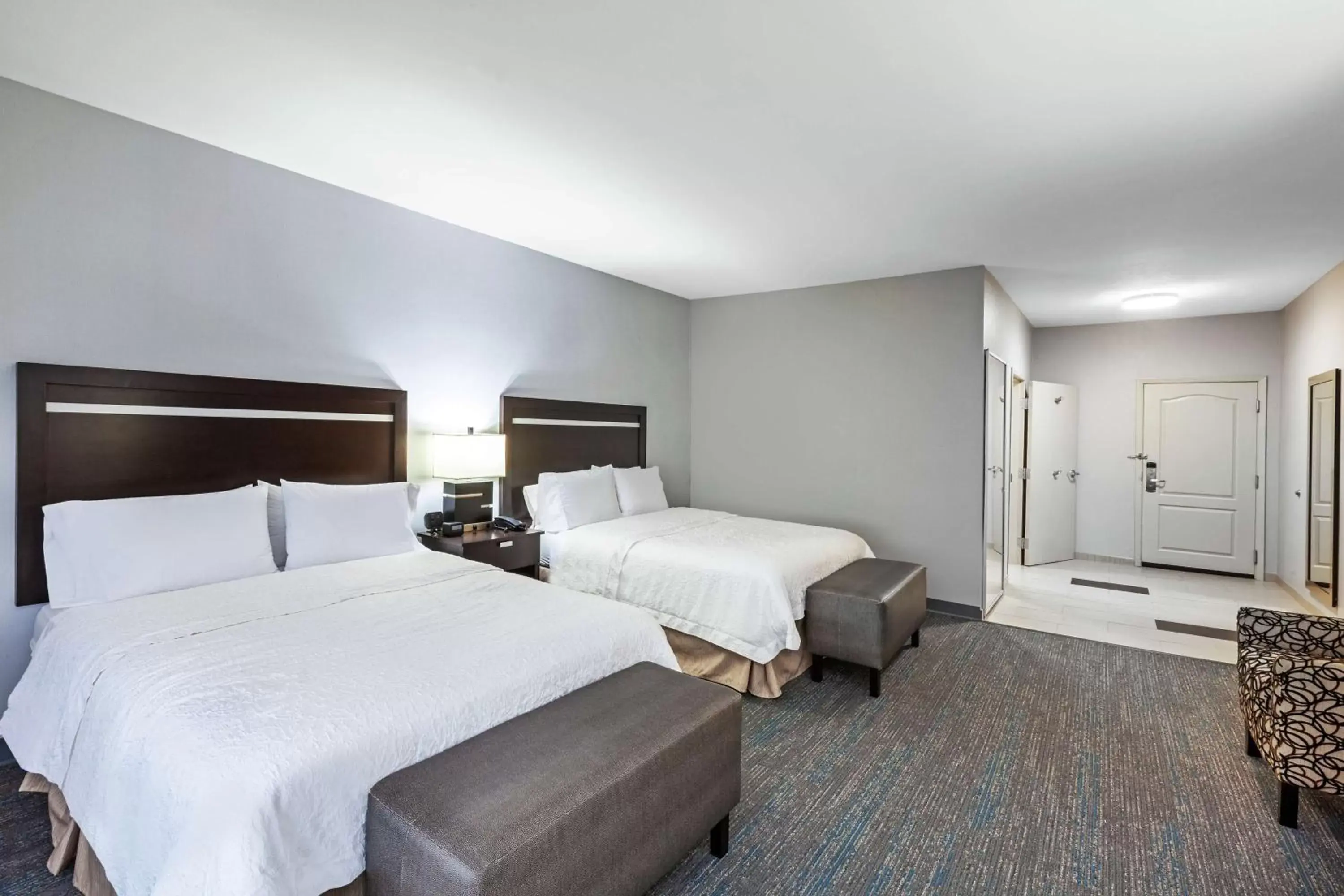 Bed in Hampton Inn & Suites Houston/League City