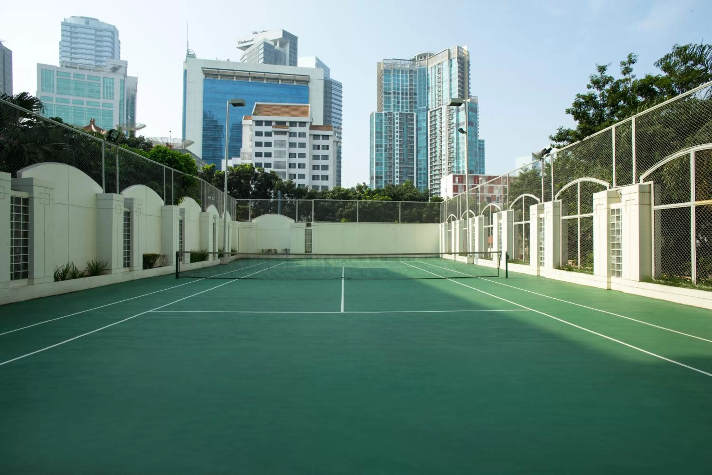 Tennis court in Somerset Grand Citra Jakarta