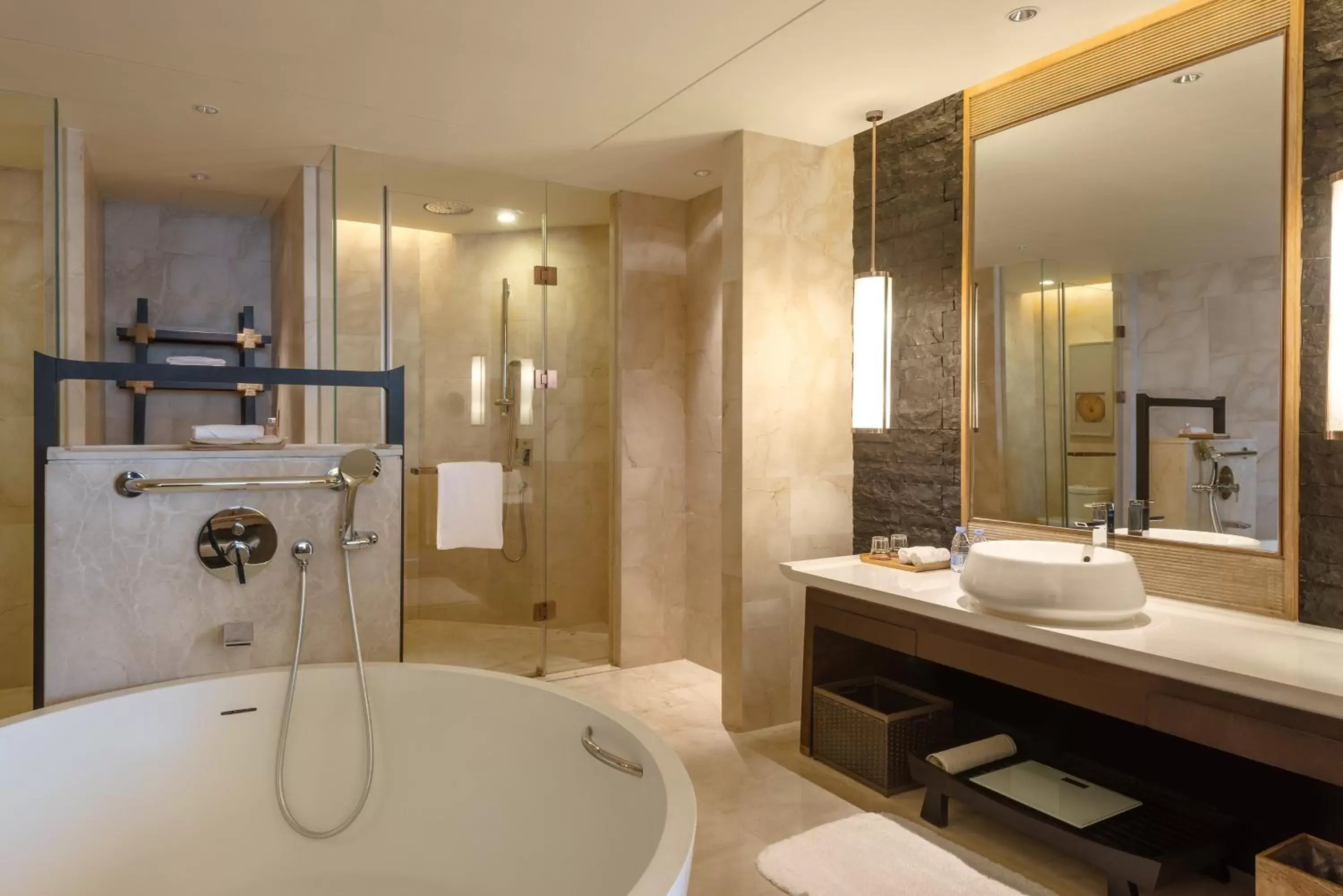 Bathroom in Crowne Plaza Hailing Island, an IHG Hotel