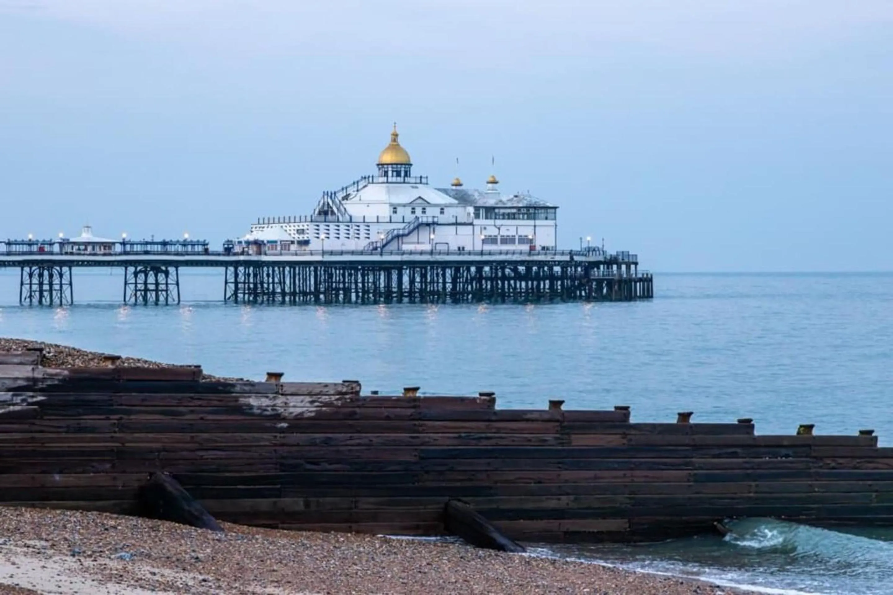 Beach in OYO Marine Parade Hotel, Eastbourne Pier