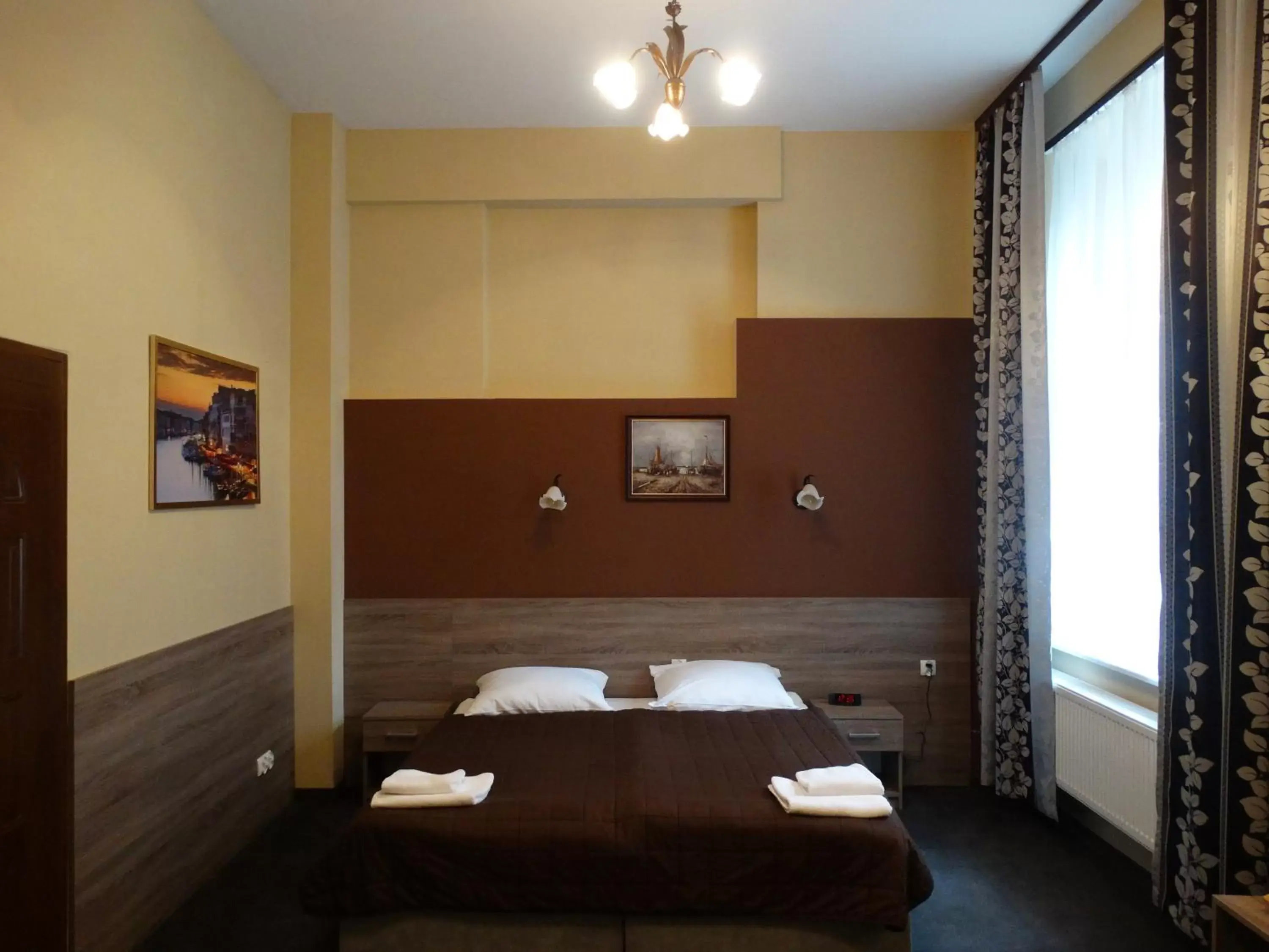 Deluxe Double Room in Hotel Maksymilian