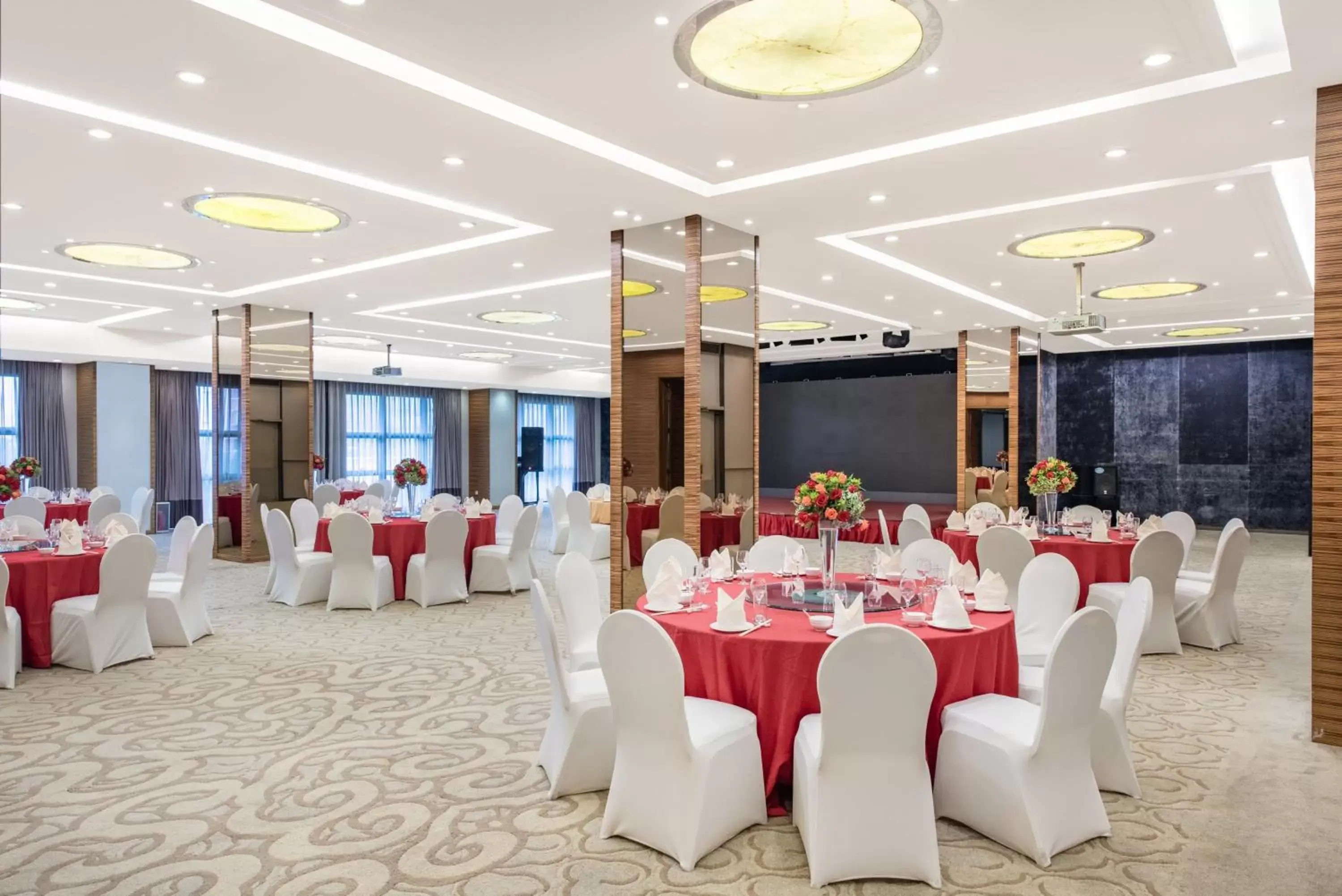 Banquet/Function facilities, Banquet Facilities in Holiday Inn Beijing Deshengmen, an IHG Hotel