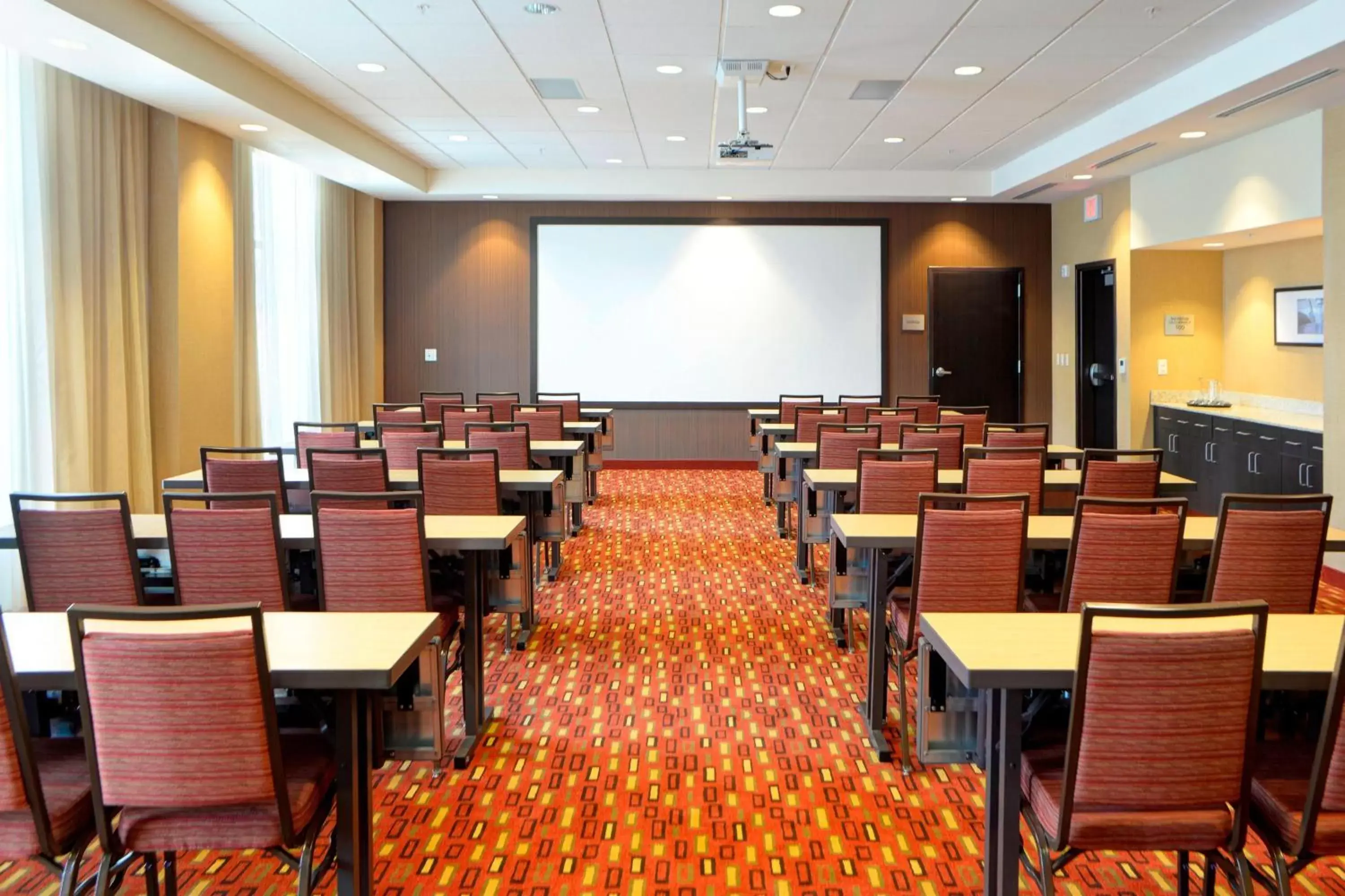 Meeting/conference room in Courtyard by Marriott Muncie at Horizon Convention Center