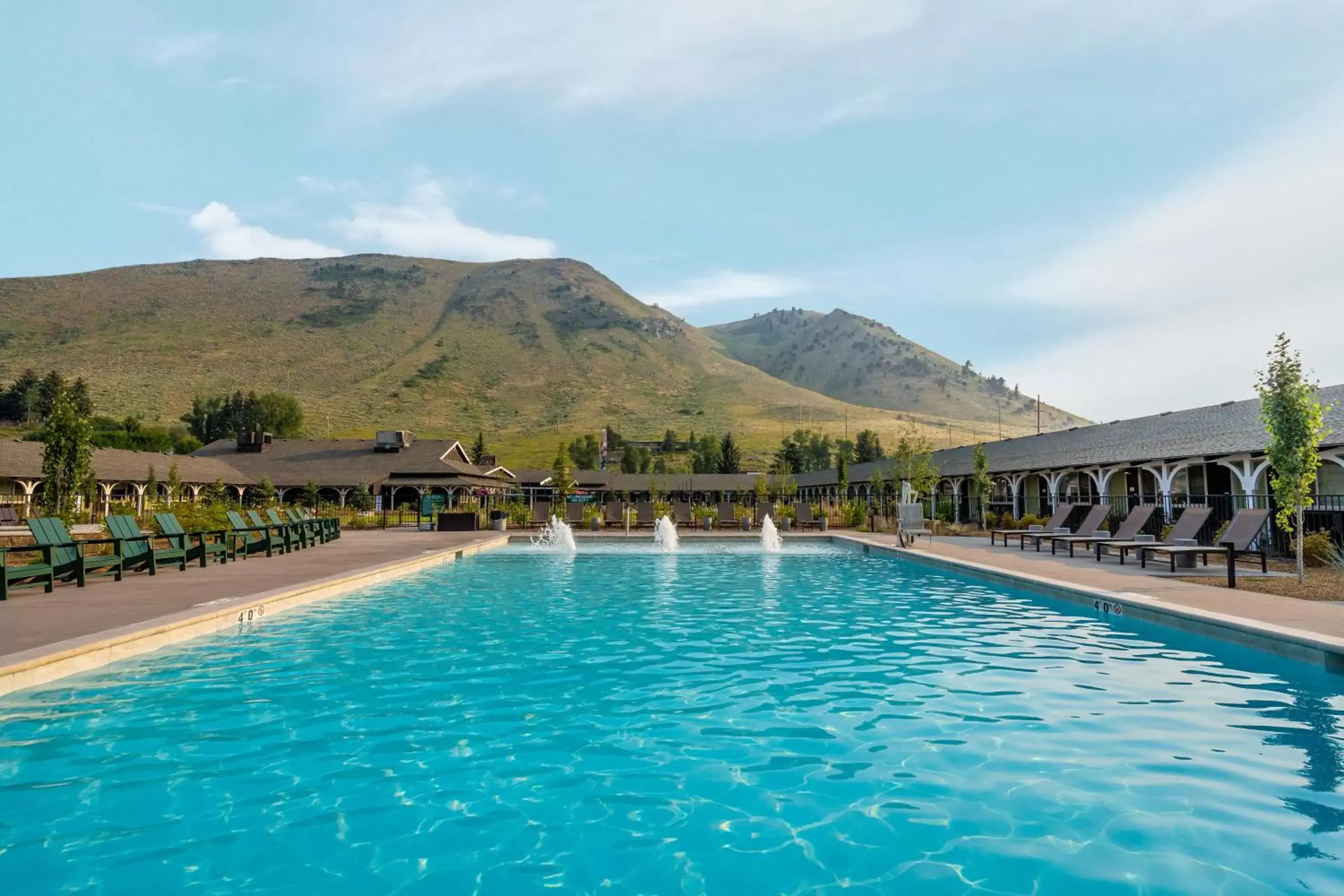 Swimming Pool in The Virginian Lodge