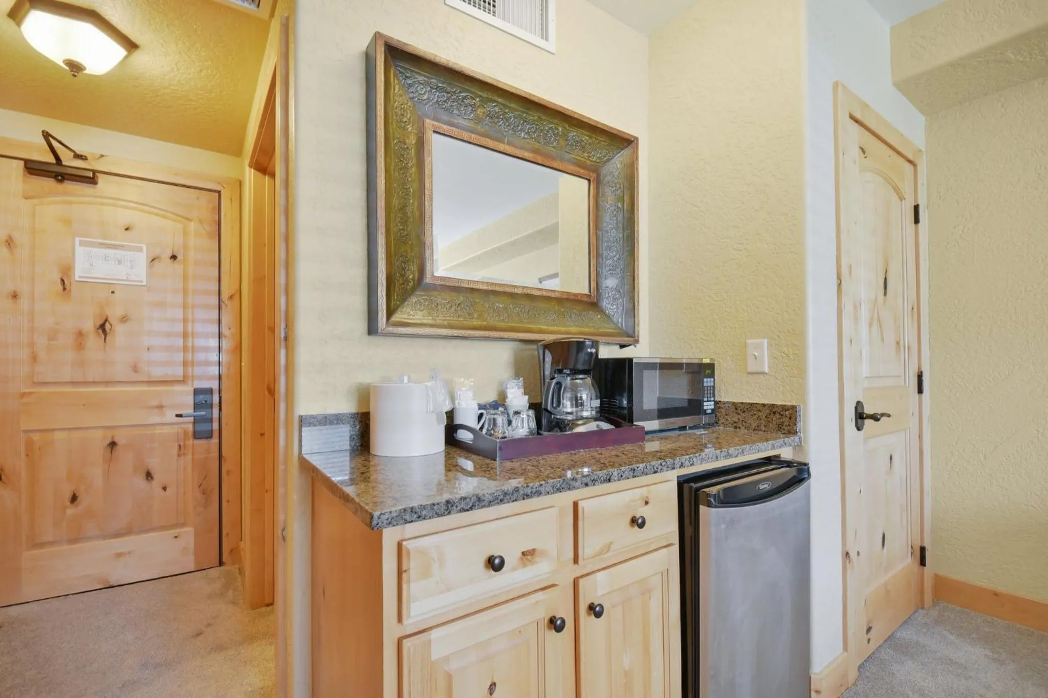 Kitchen or kitchenette in Silverado Lodge by Park City - Canyons Village