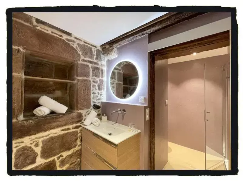 Bathroom in Chambres d'Hôtes Maison E.Bernat