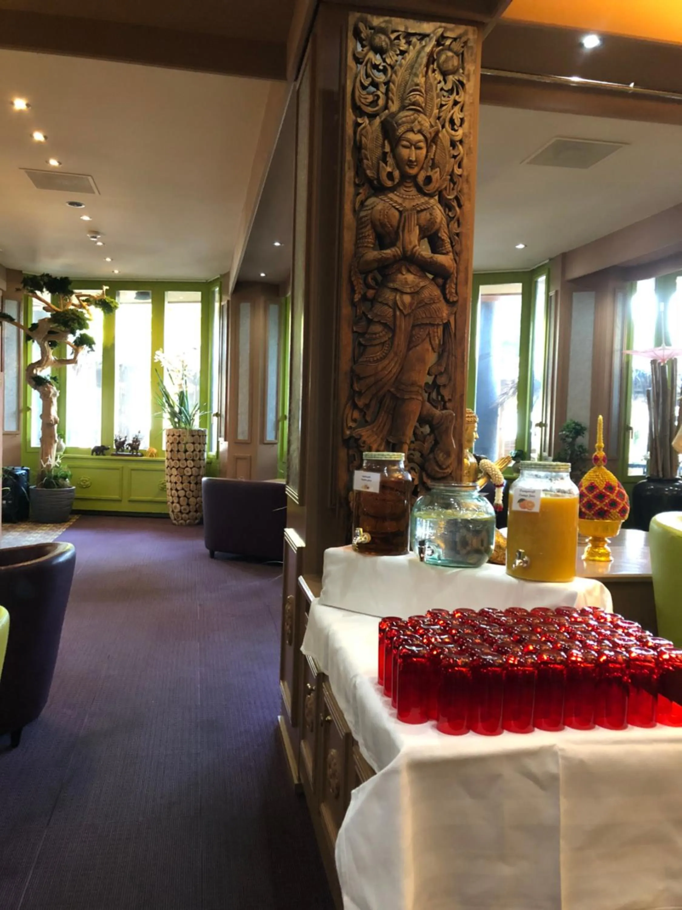 Breakfast in Post Hotel Weggis