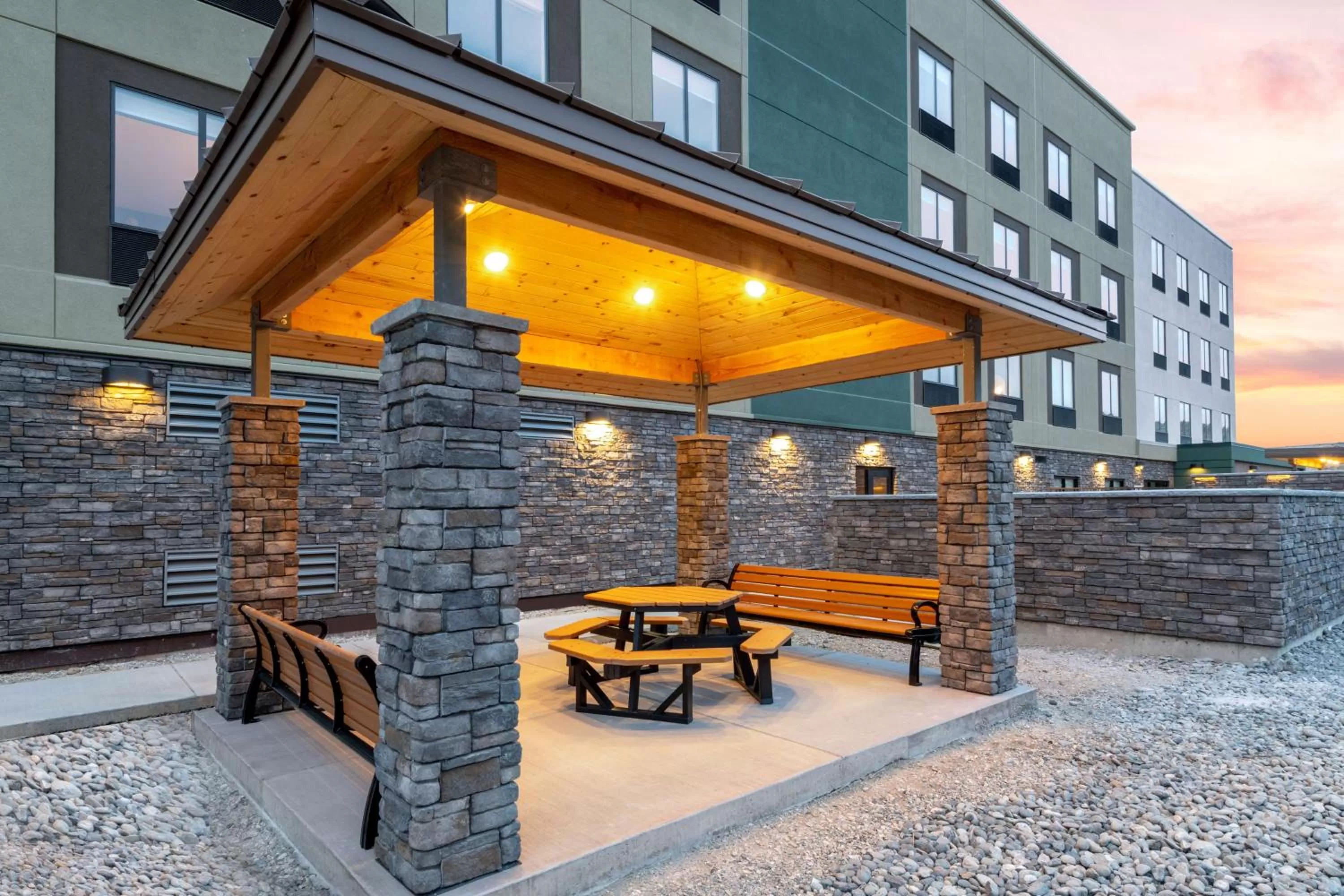 Patio in Hampton Inn & Suites Cody, Wy