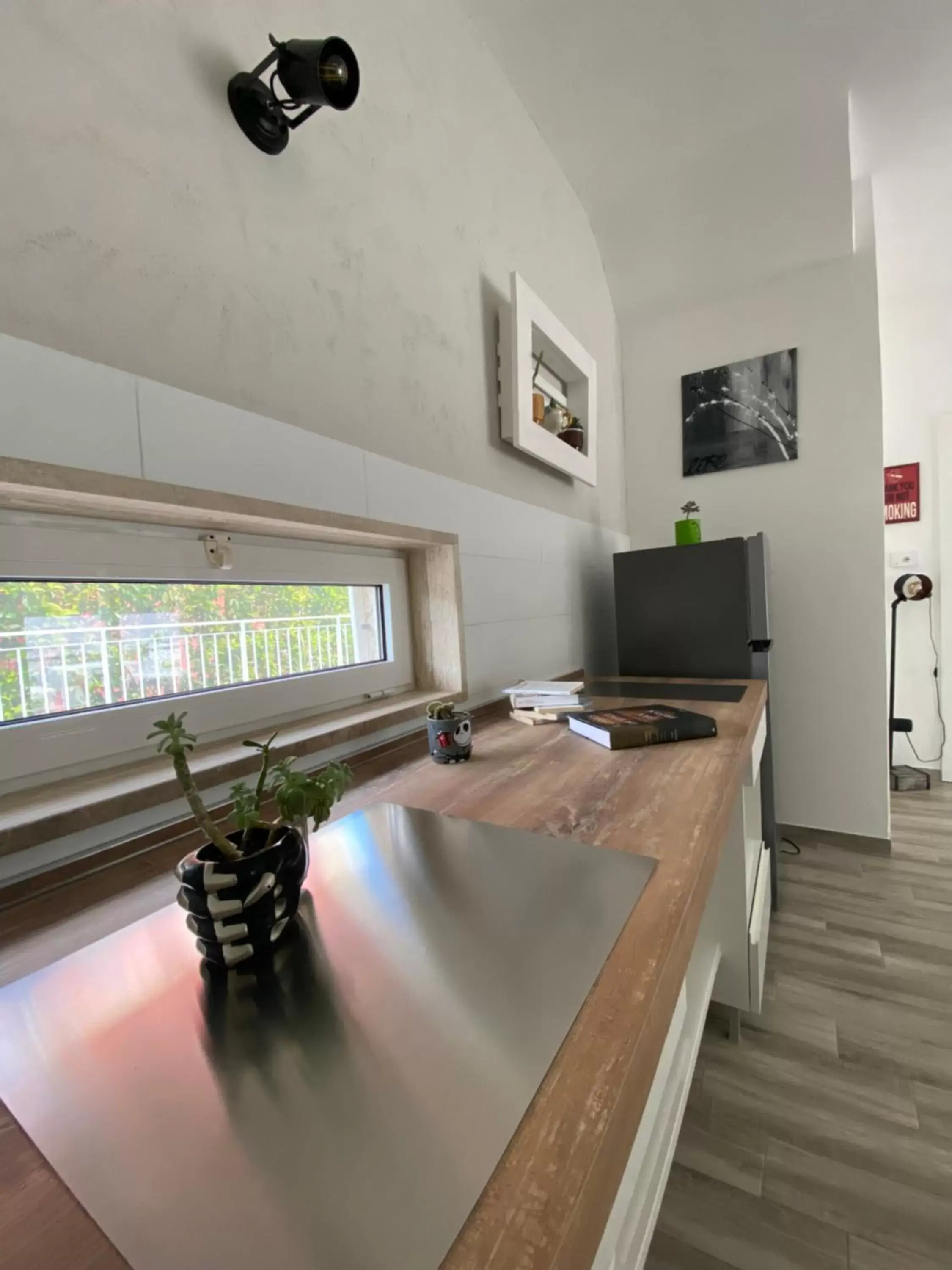 Living room, TV/Entertainment Center in La casa di Nina