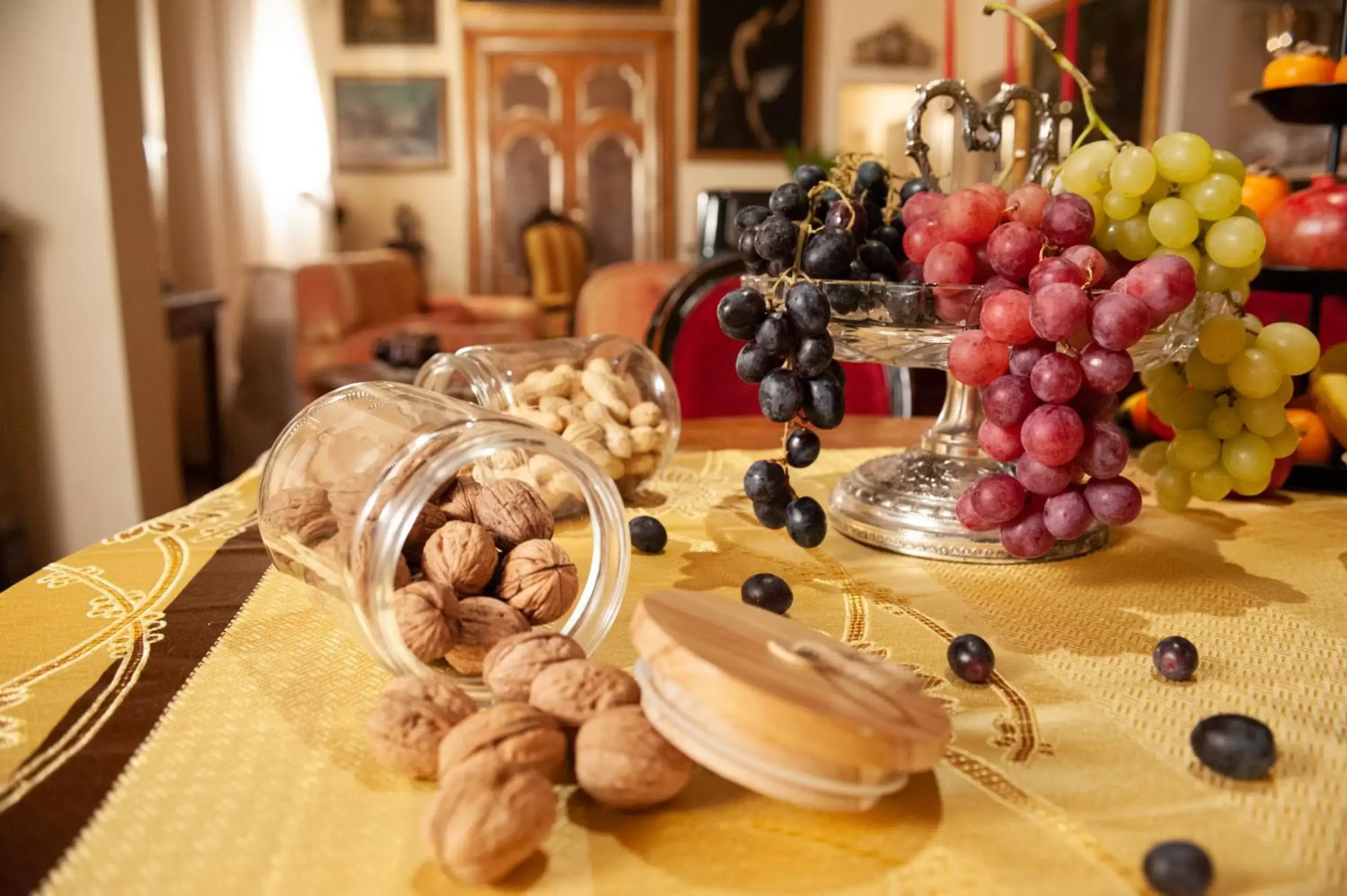 Food close-up, Food in Gran Suite Piazza Maggiore - T&T communications