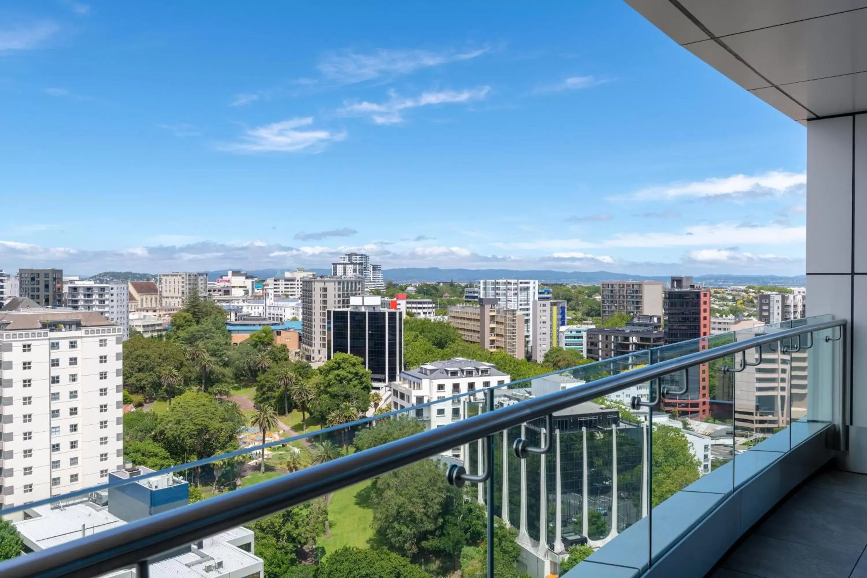 Photo of the whole room, Balcony/Terrace in Four Points by Sheraton Auckland