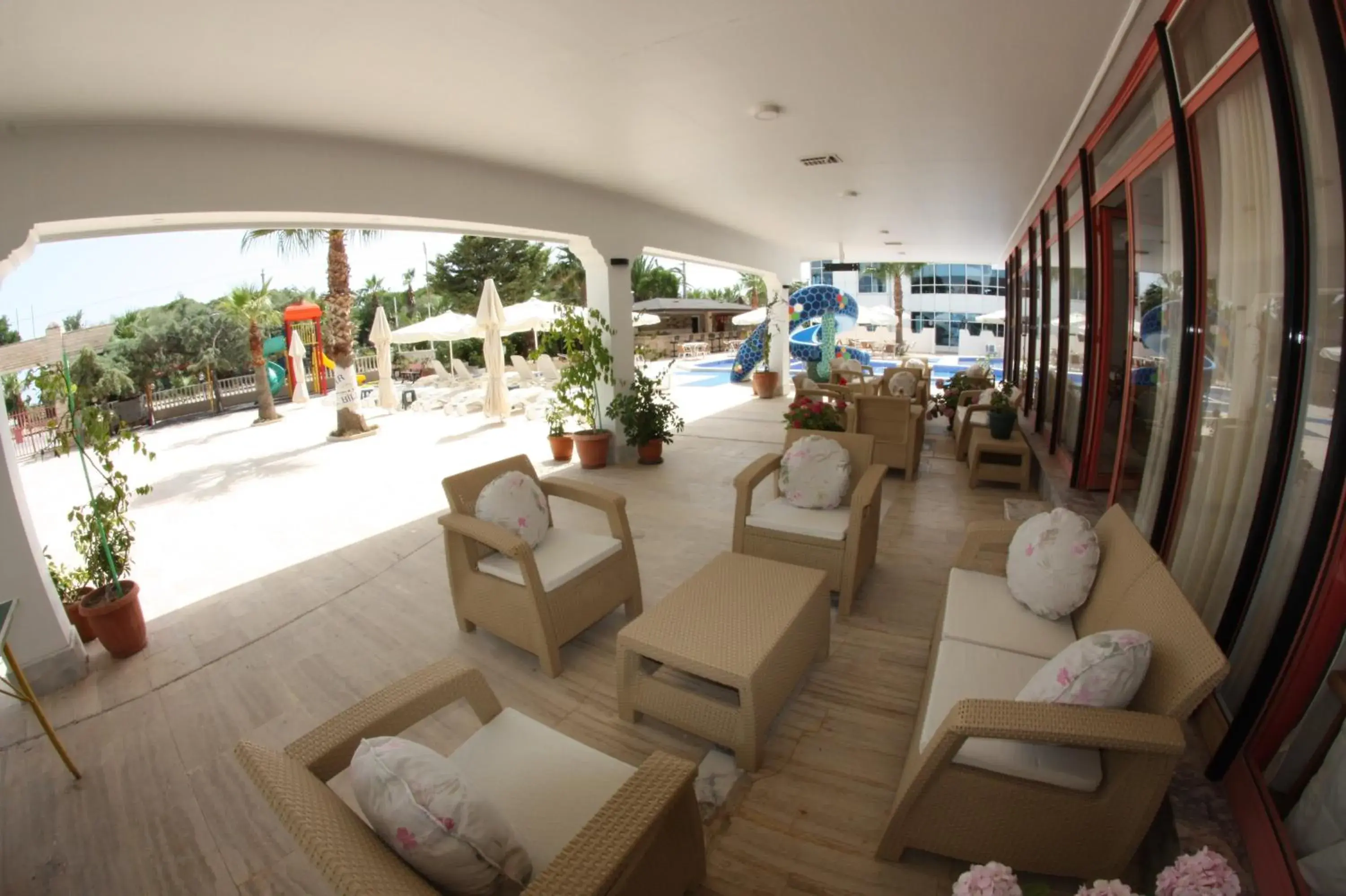 Balcony/Terrace, Lounge/Bar in Hotel Billurcu