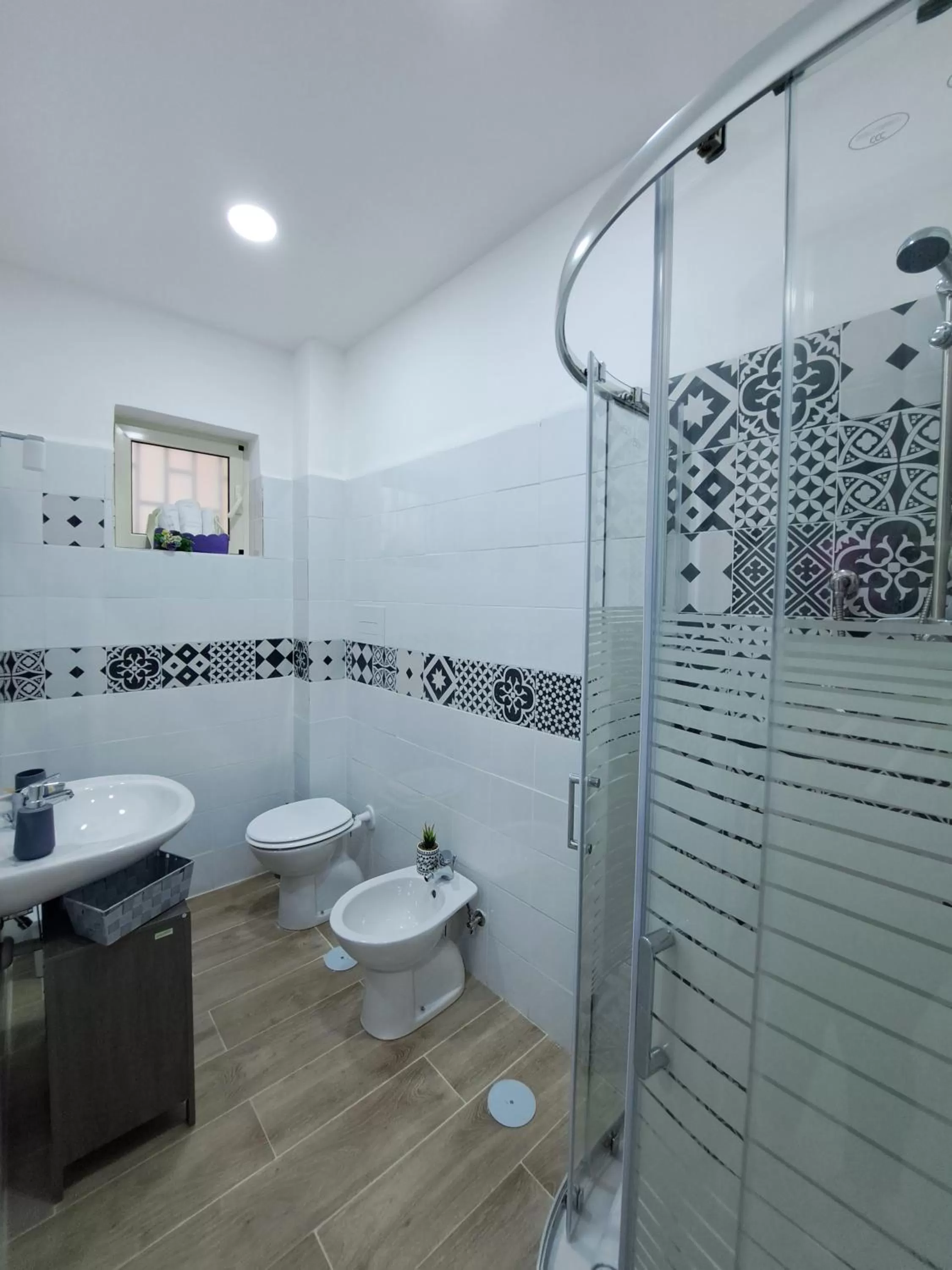 Bathroom in Domus de loco sano