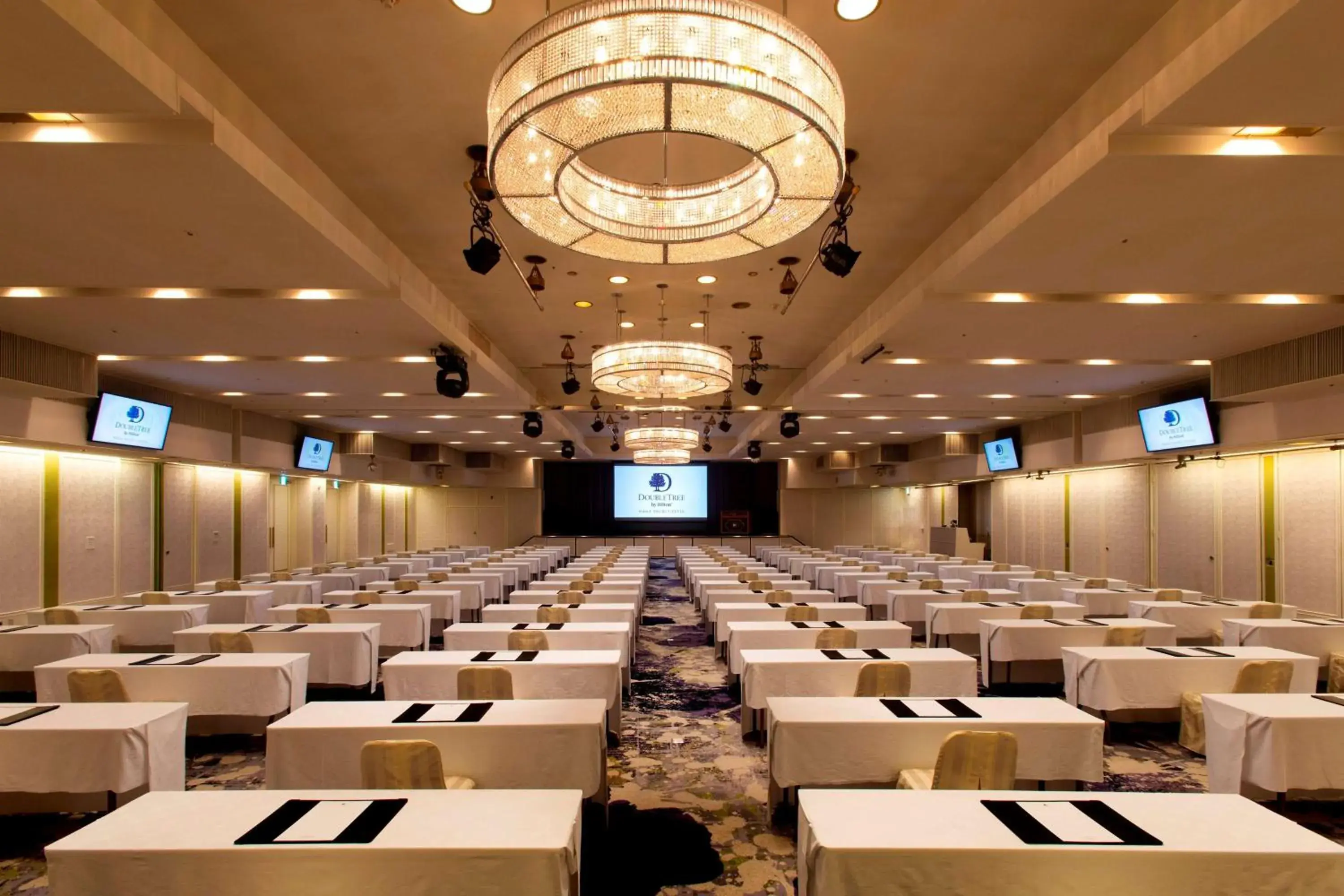 Meeting/conference room in DoubleTree by Hilton Naha Shuri Castle