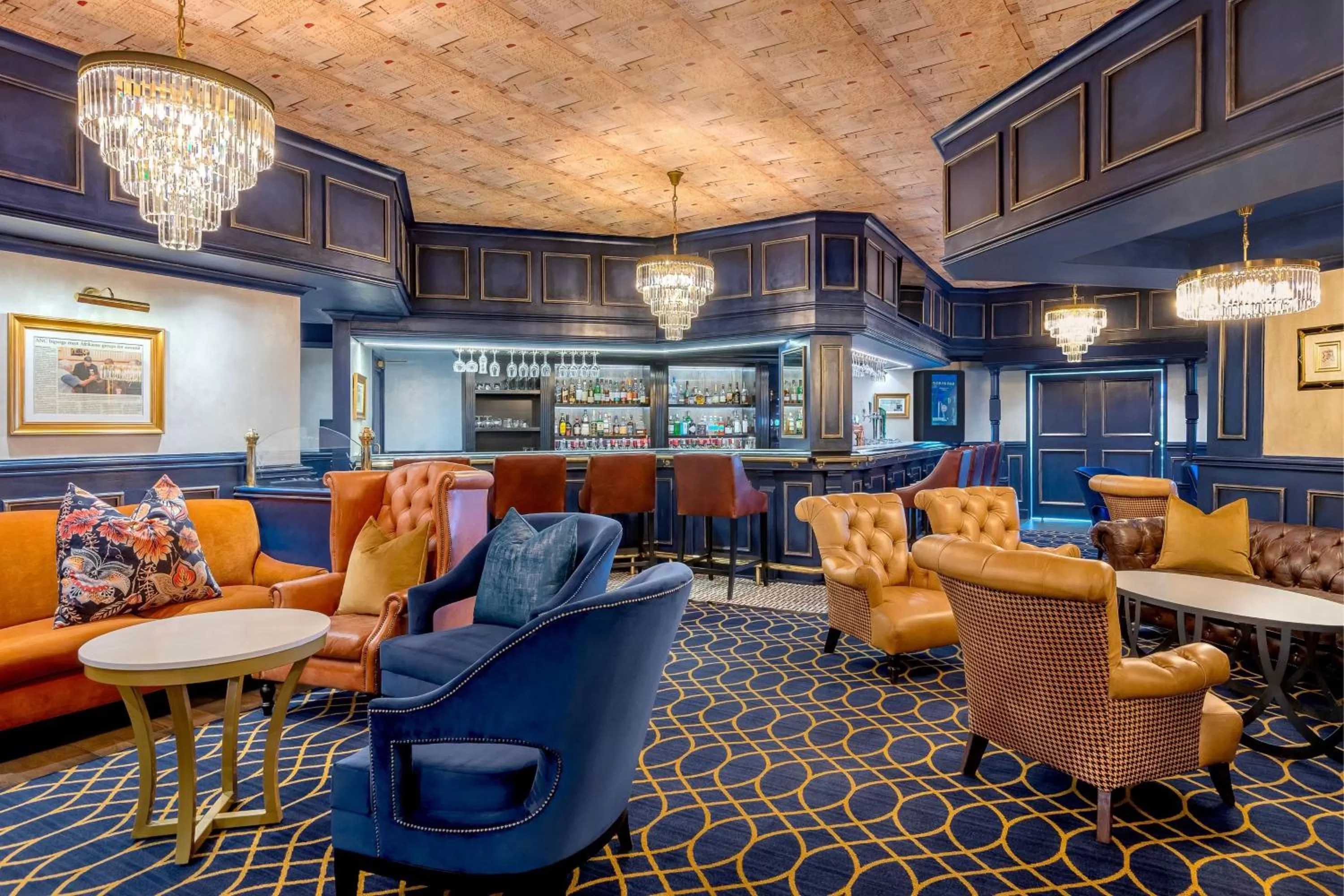 Lounge or bar in Protea Hotel by Marriott Johannesburg Balalaika Sandton