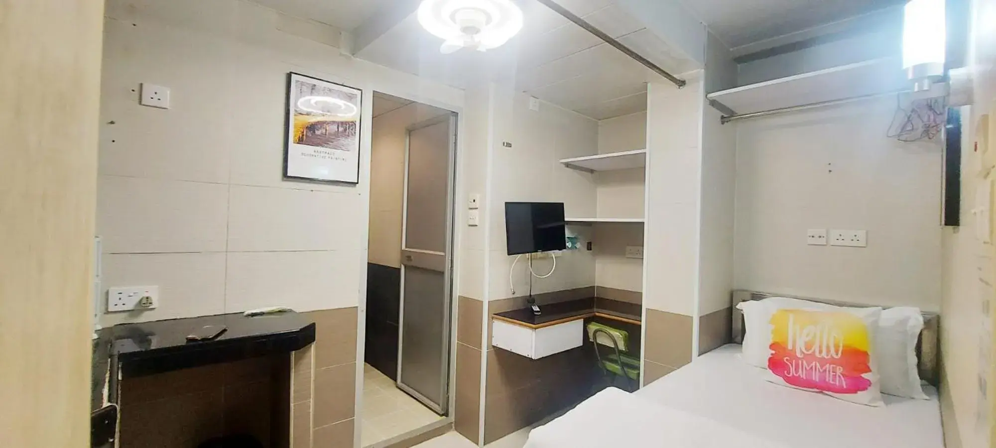 Kitchen/Kitchenette in Apple Hostel